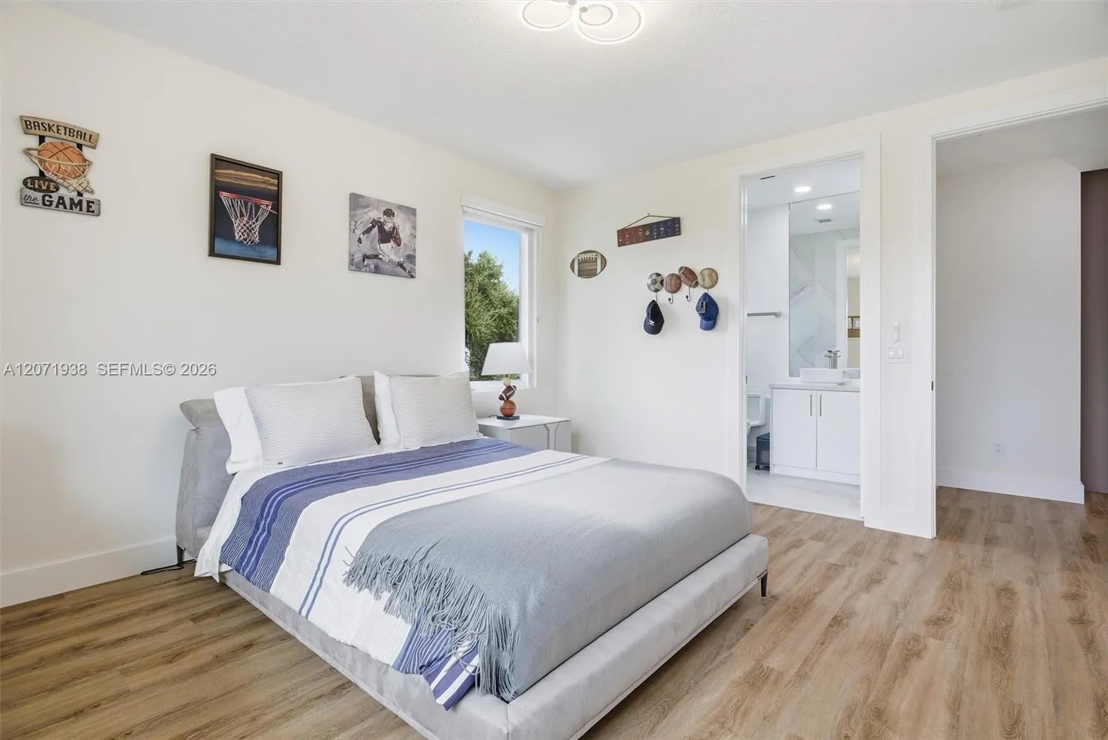 Property photo 52