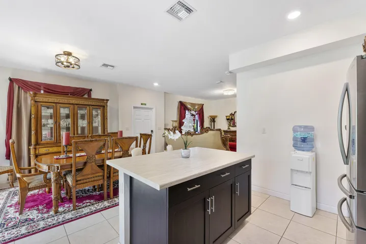4721 Santa Cruz Way_018