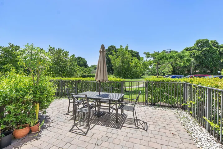 4721 Santa Cruz Way_006