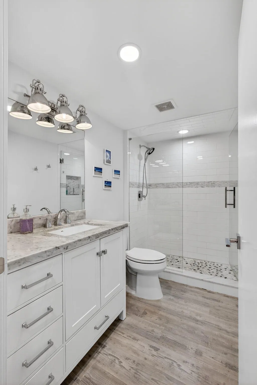 GUEST BATH