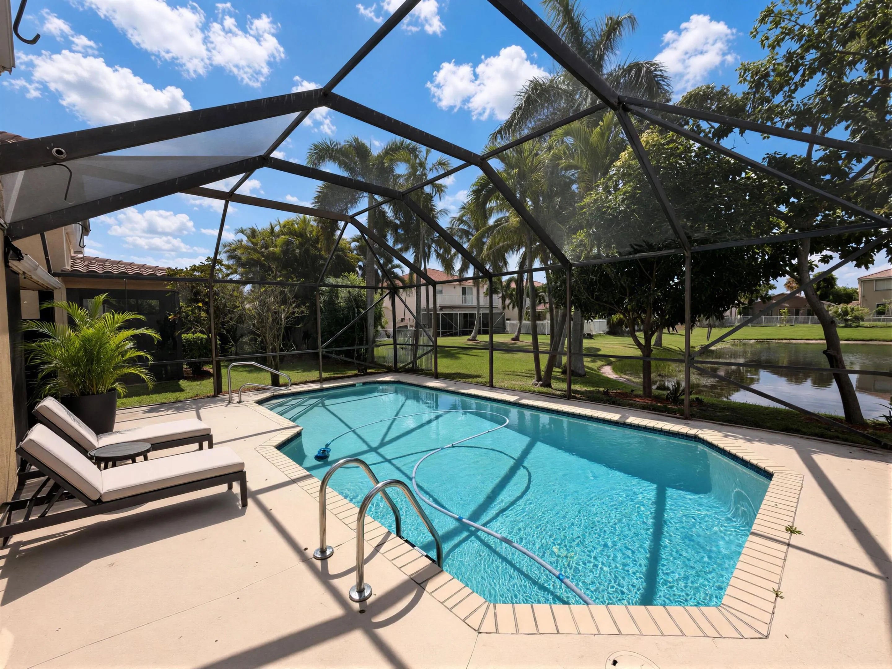 Pool 2