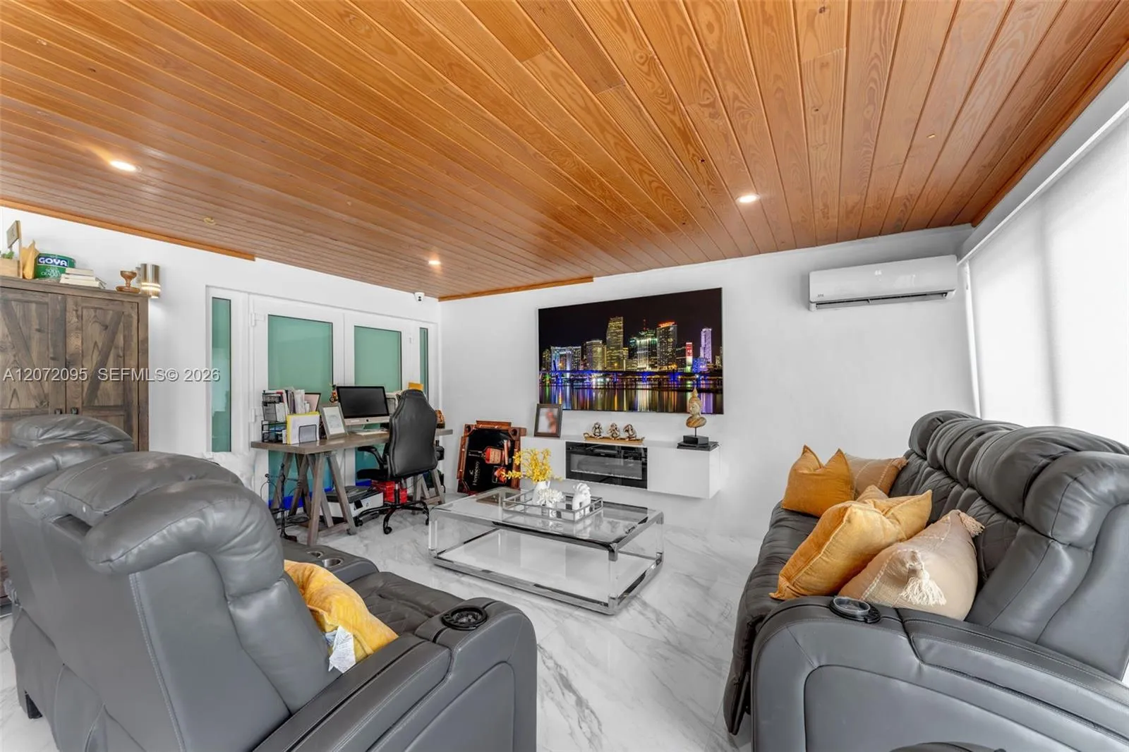 Property photo 28
