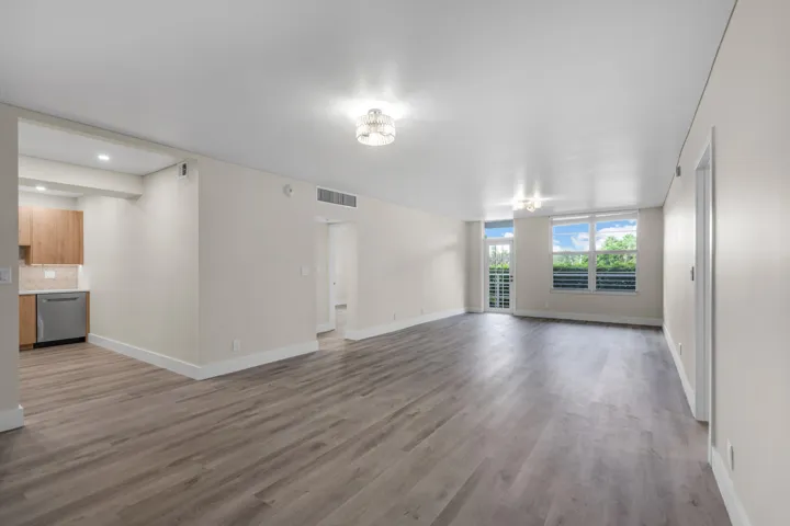 2851SOCEANBLVD#1B-5