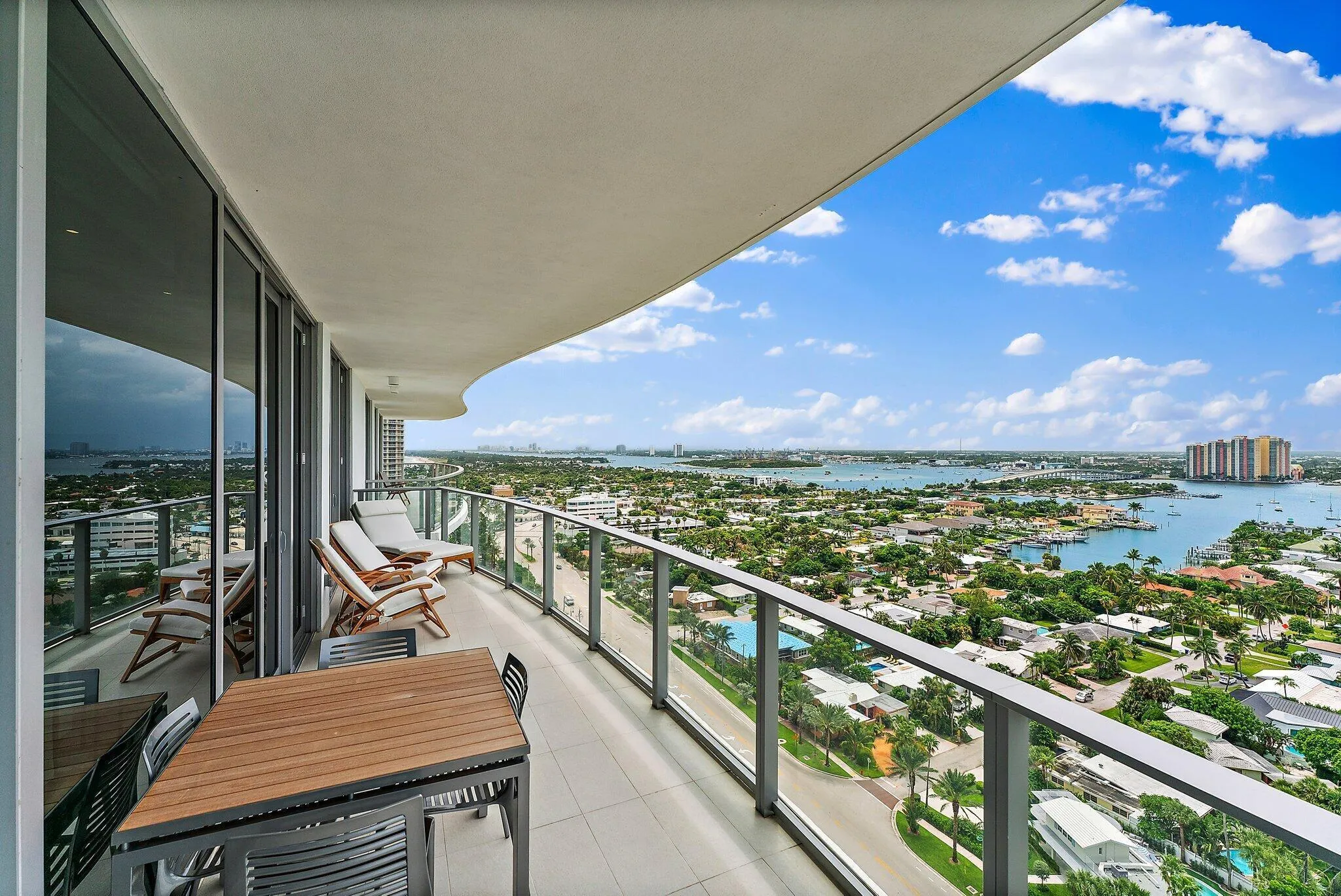 042a-3100NOceanDr-1906-SingerIsland-SMAL