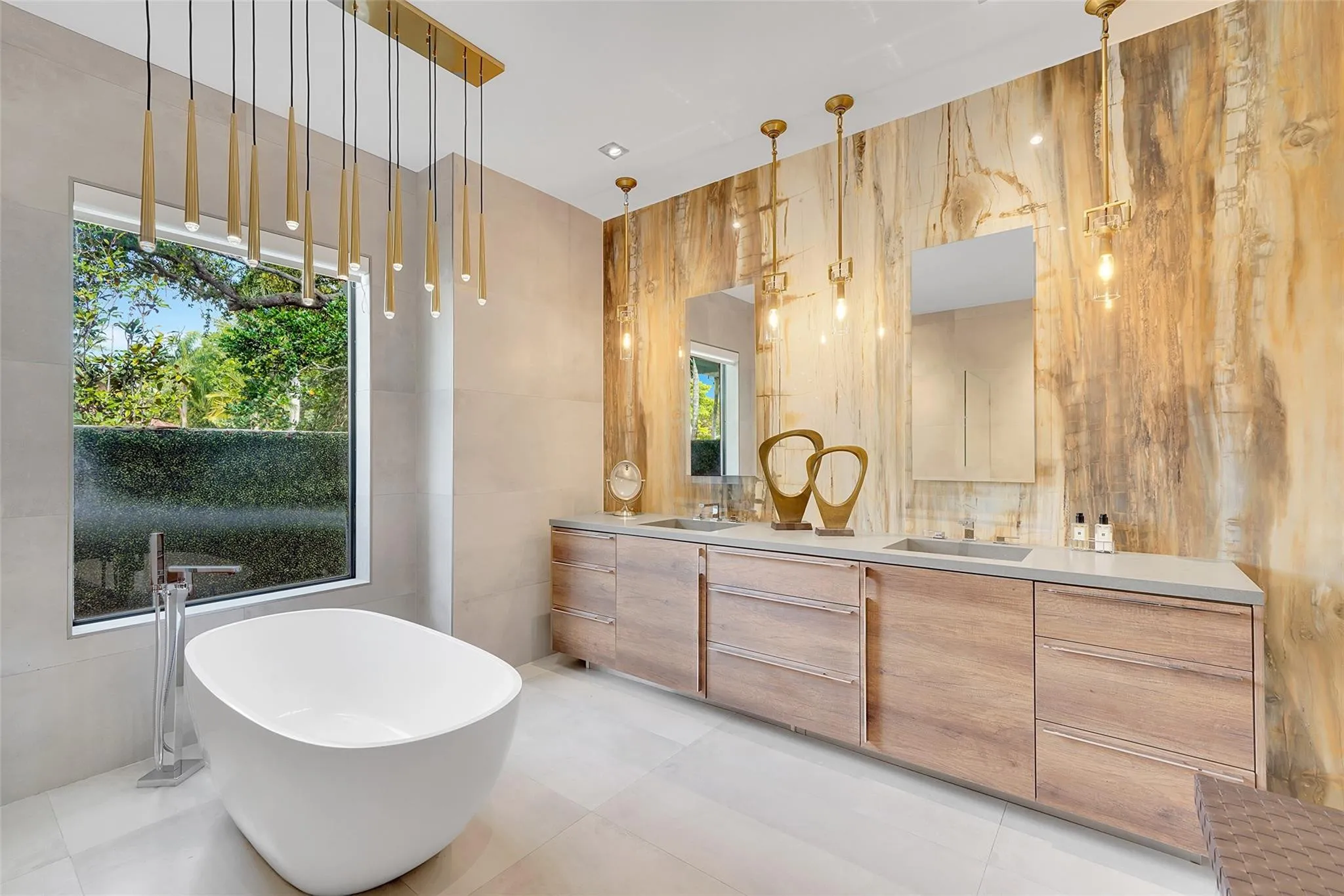 Property photo 70