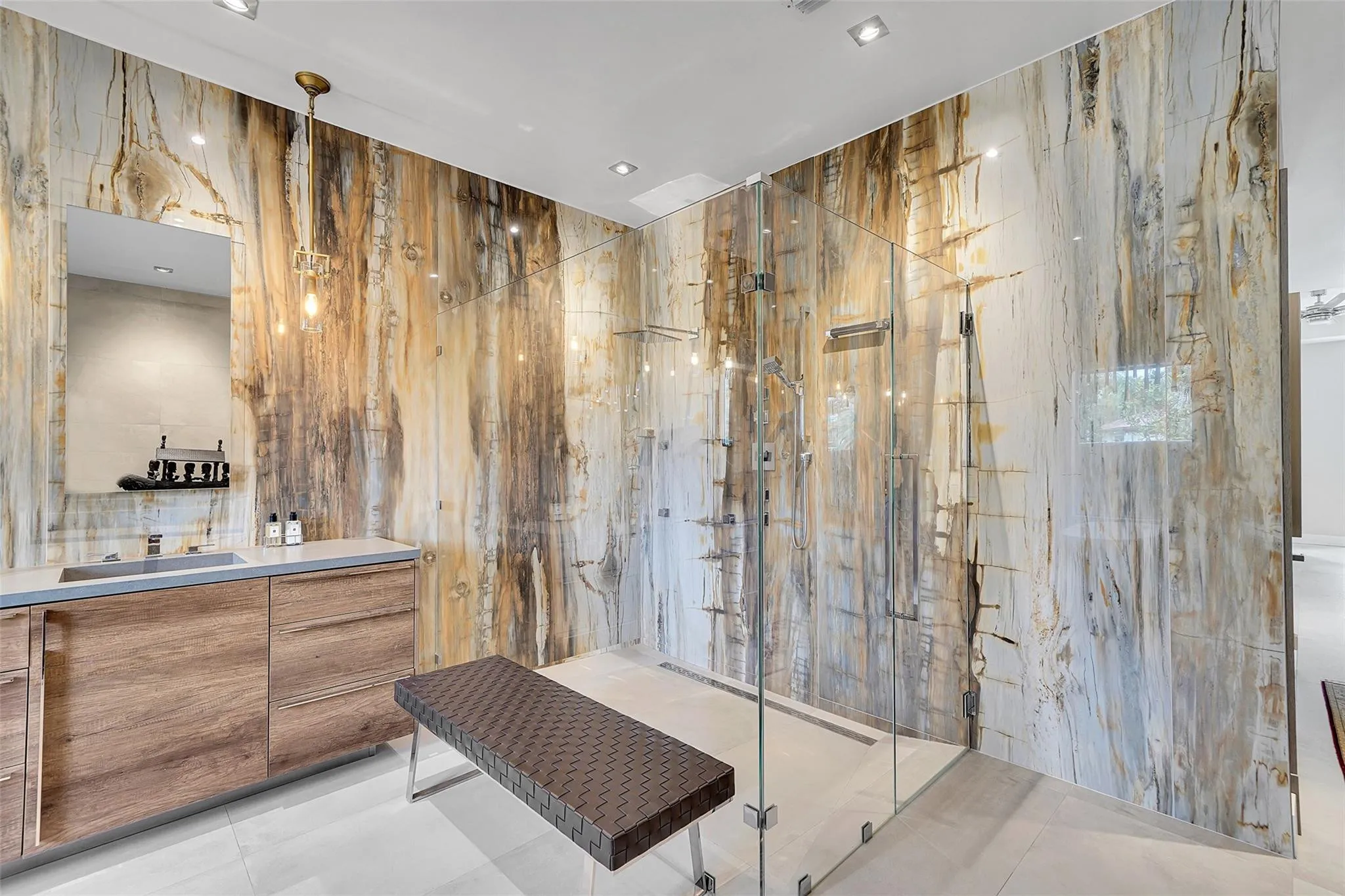 Property photo 65