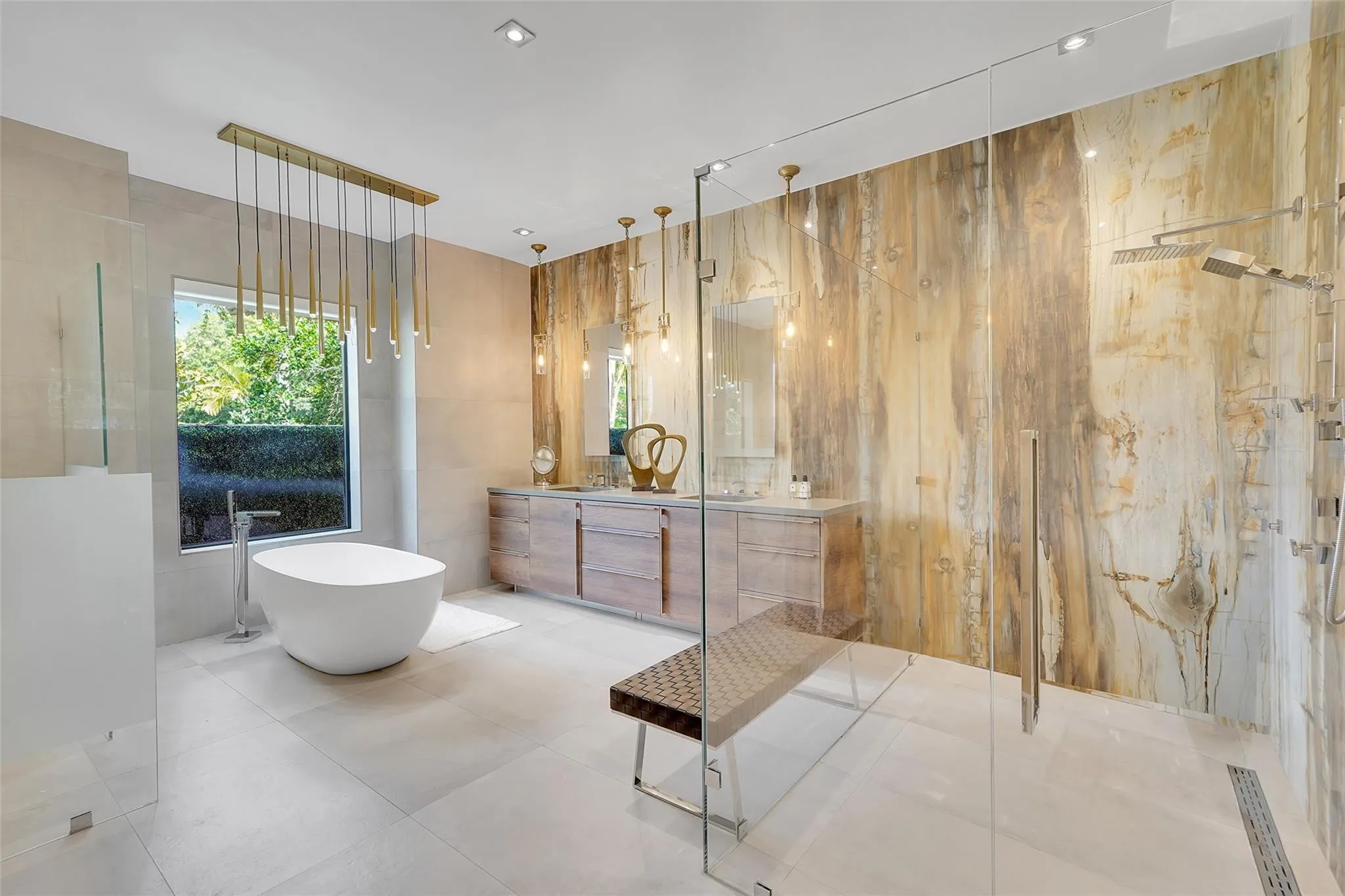 Property photo 64