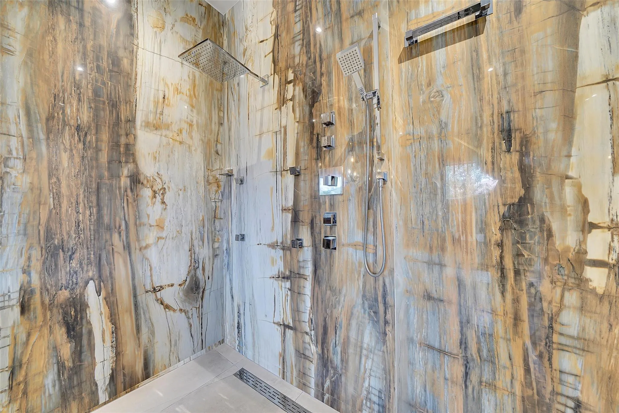 Property photo 66