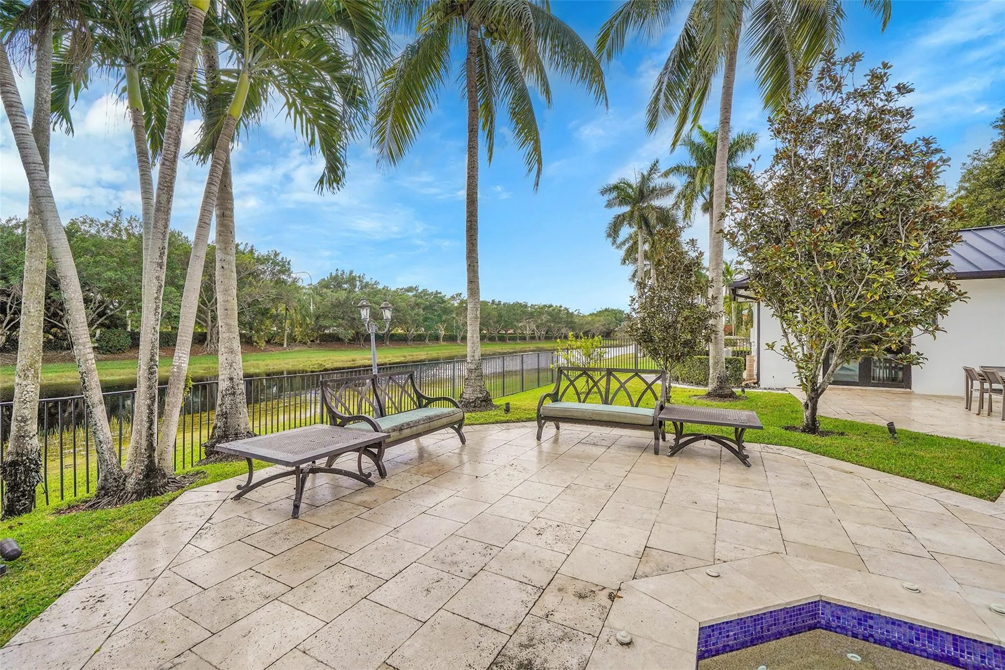 Property photo 88