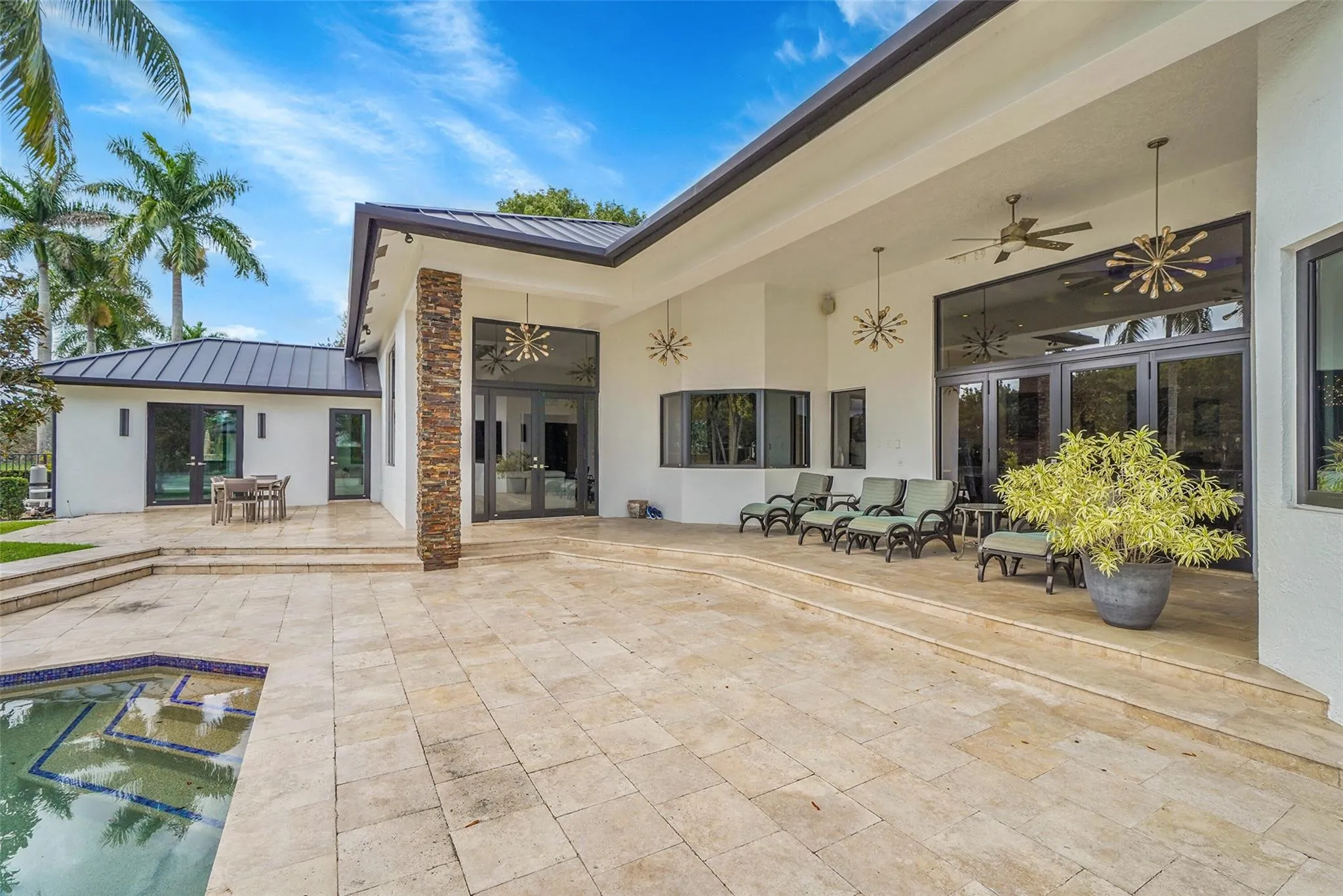 Property photo 85