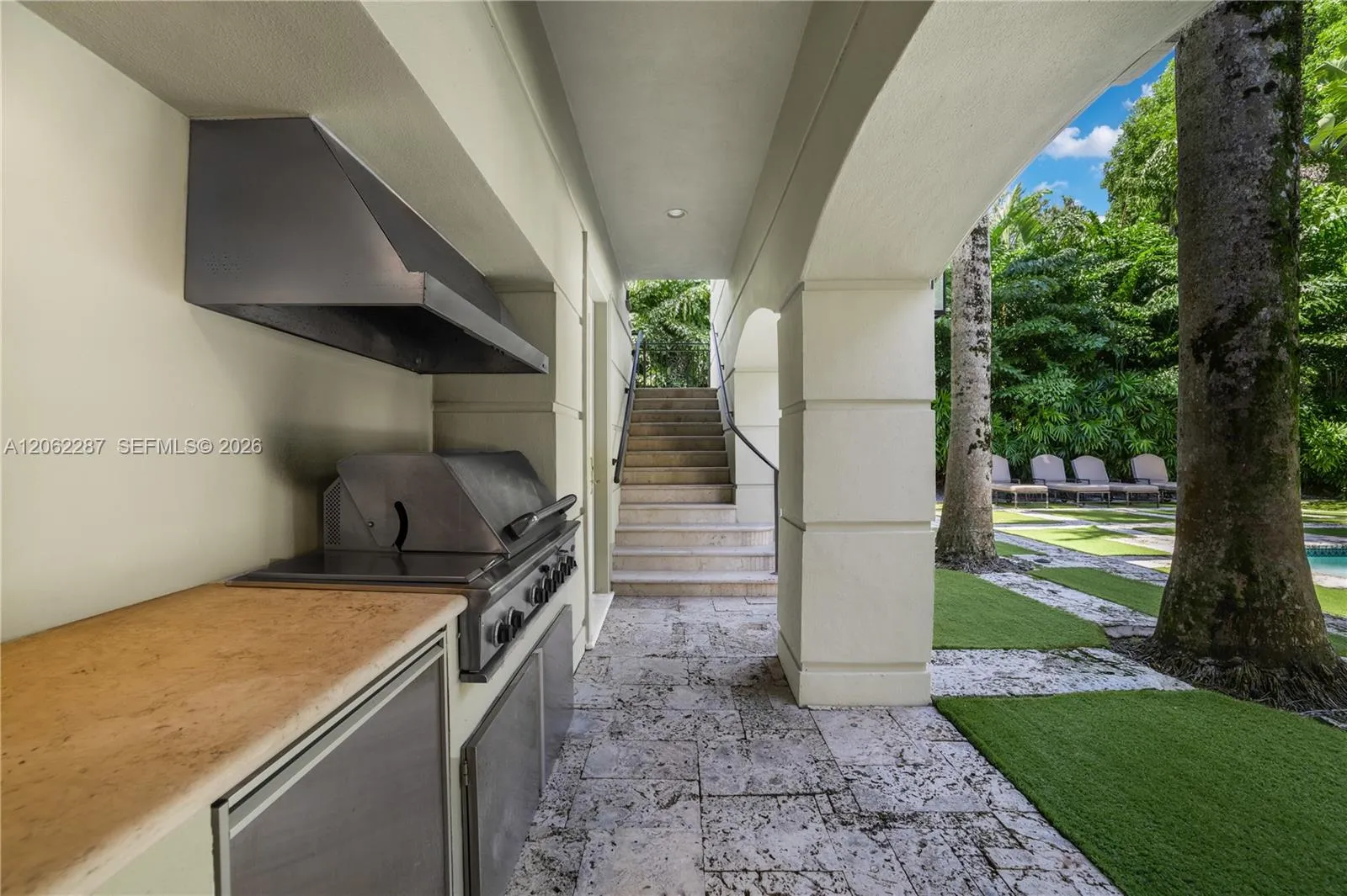 Property photo 35