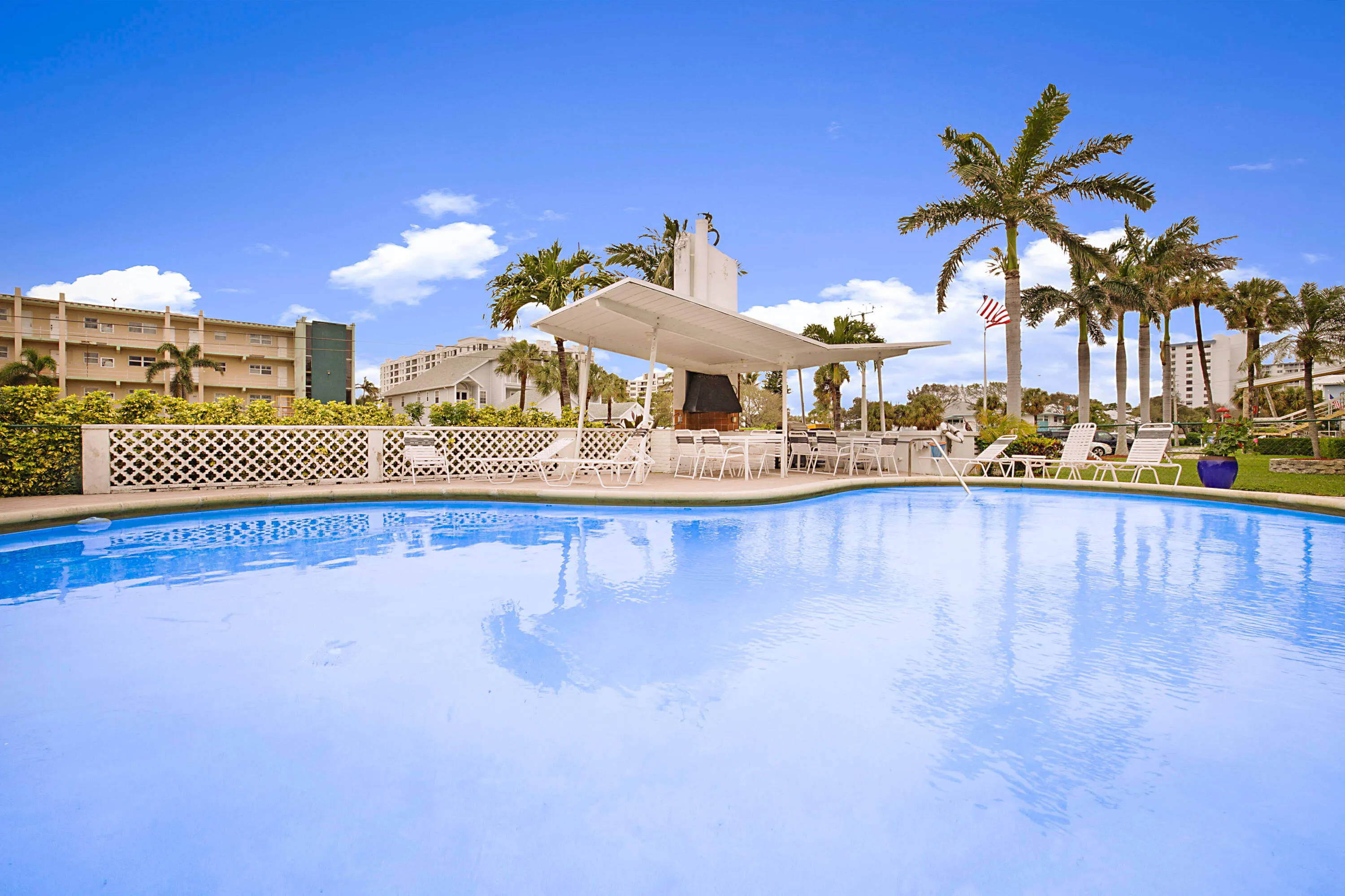 1110 N Riverside Drive 12 B-18 (1)