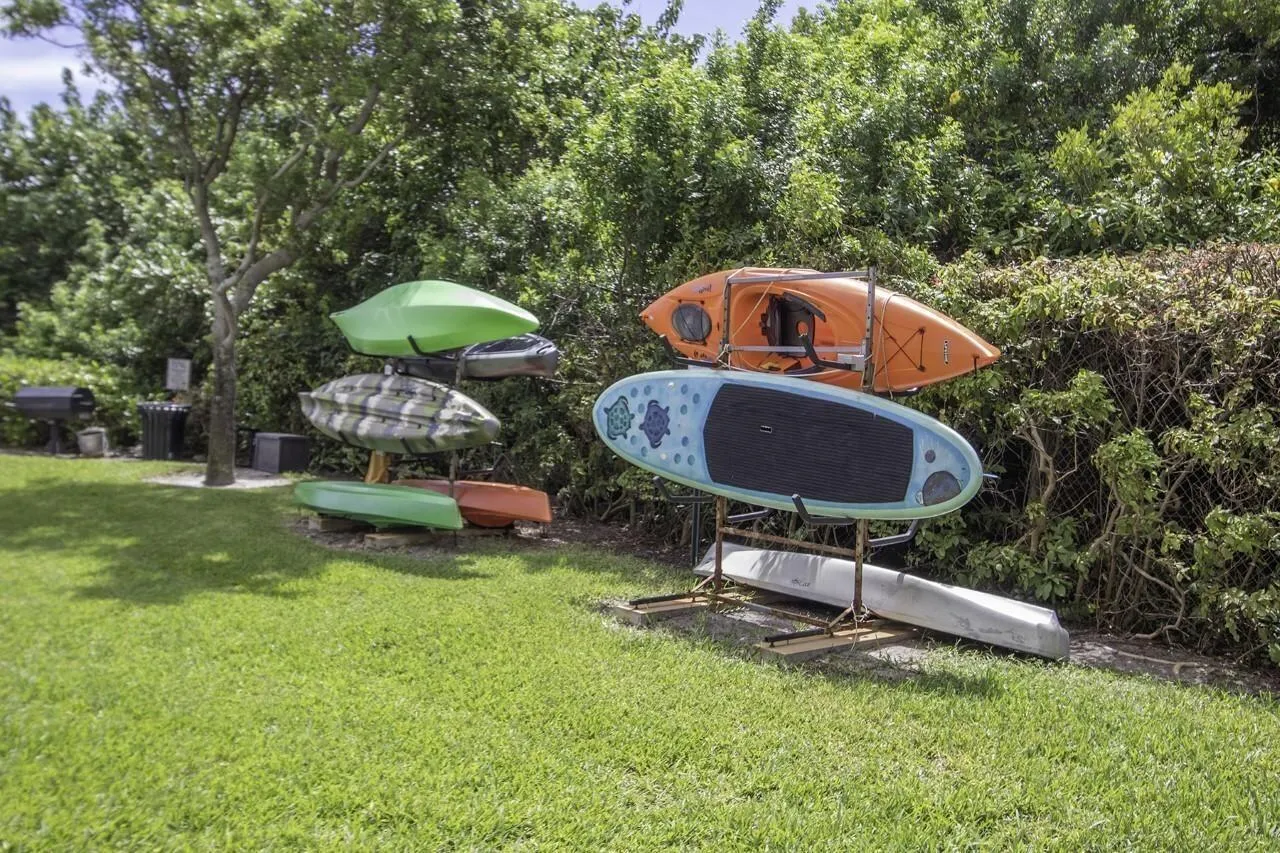 Mariners cay paddle boat storage