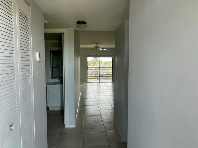 FOYER ENTRANCE
