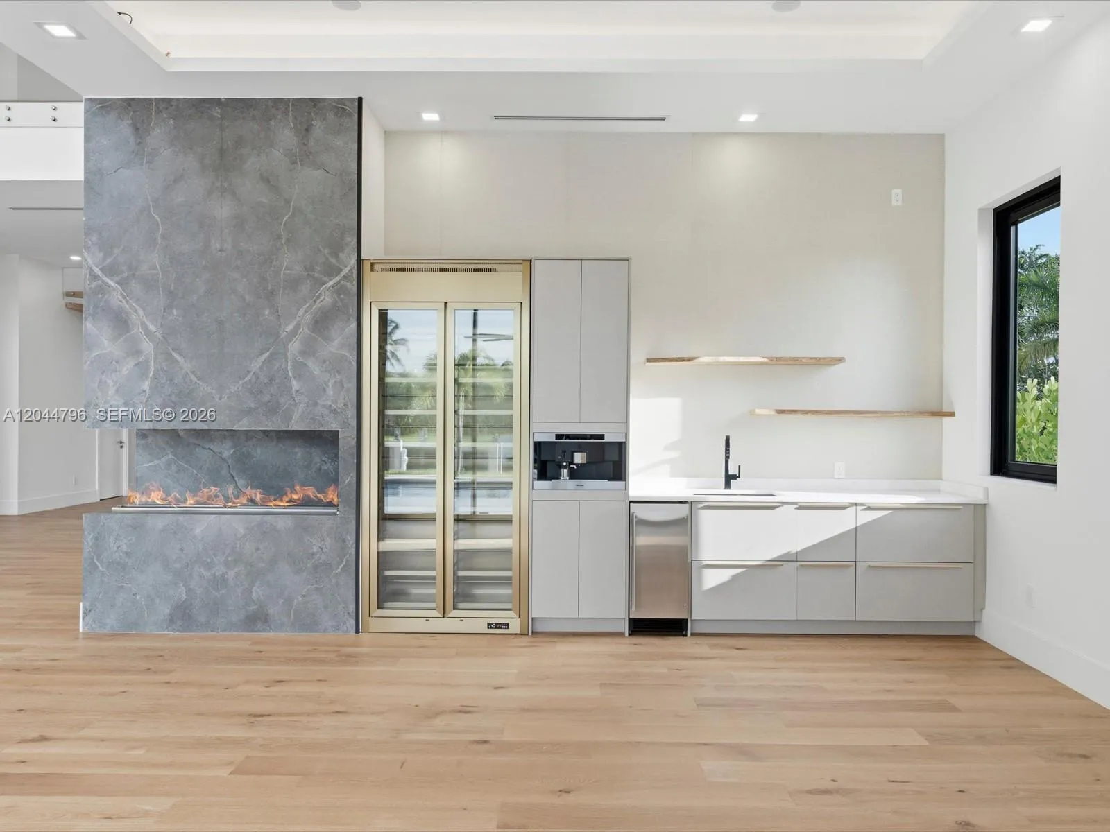 Property photo 100