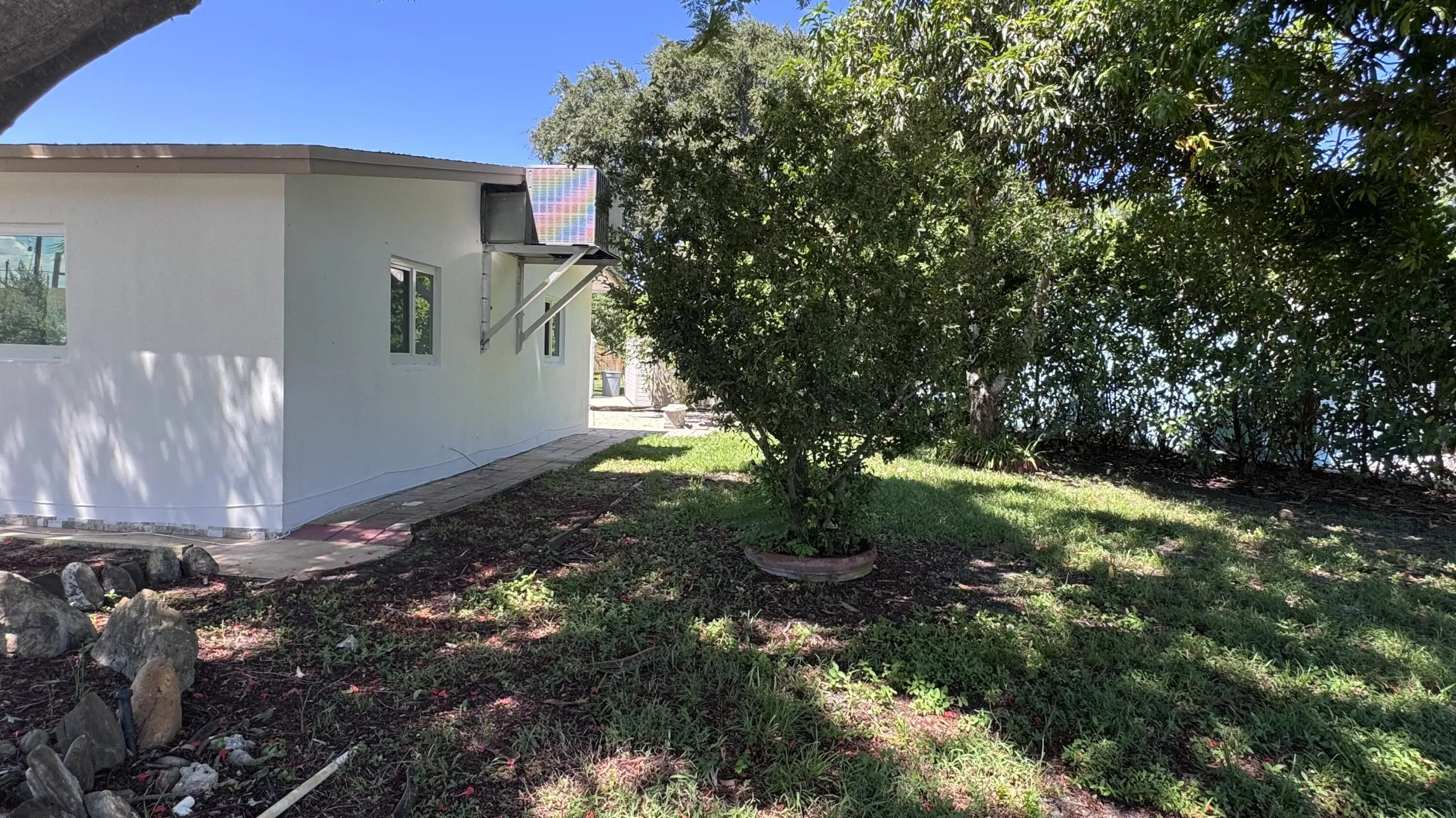 Side yard