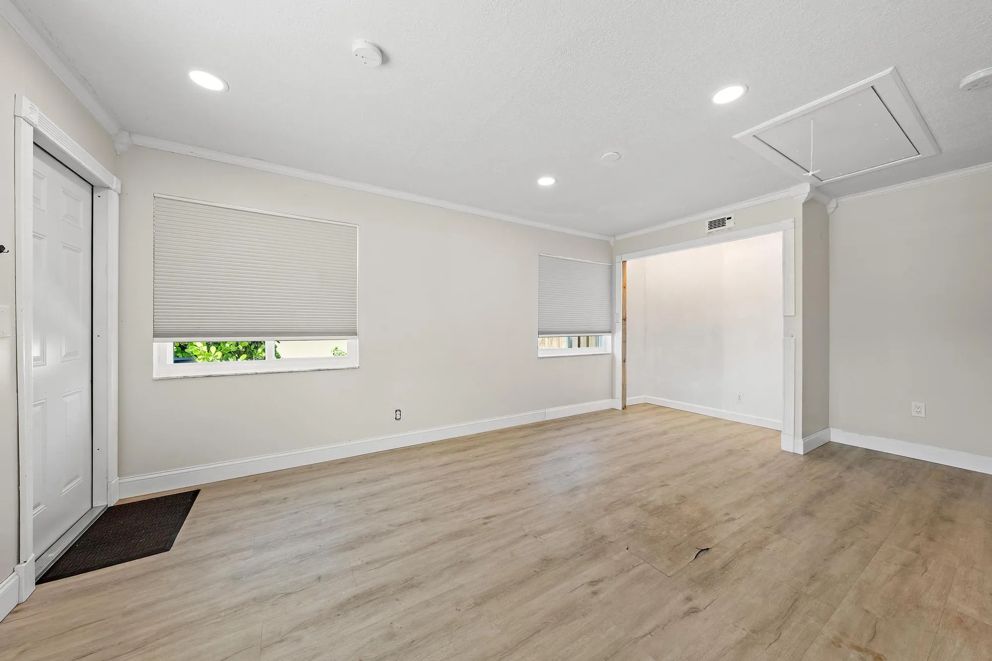 Guest bedroom 2
