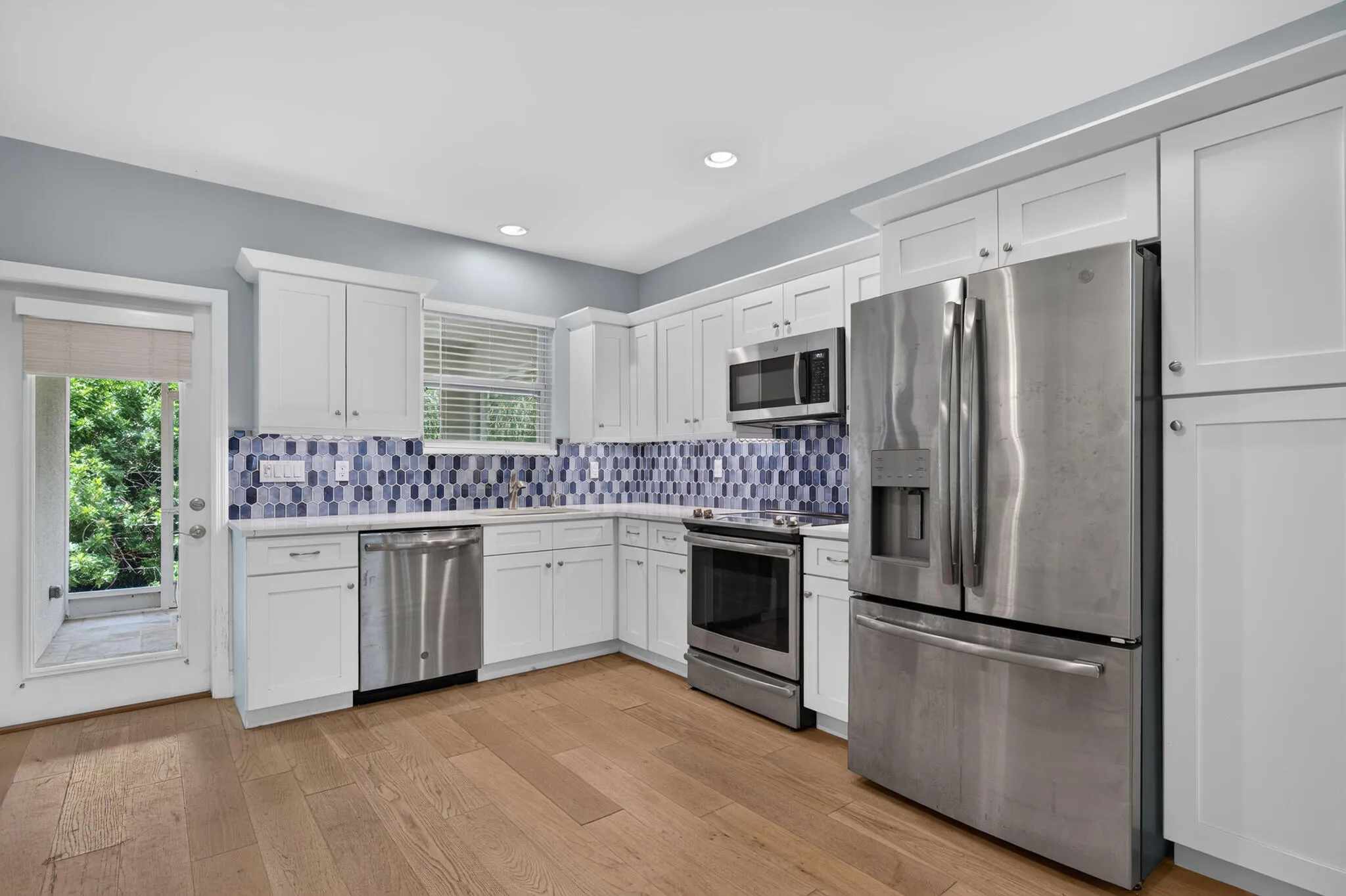 Property photo 32