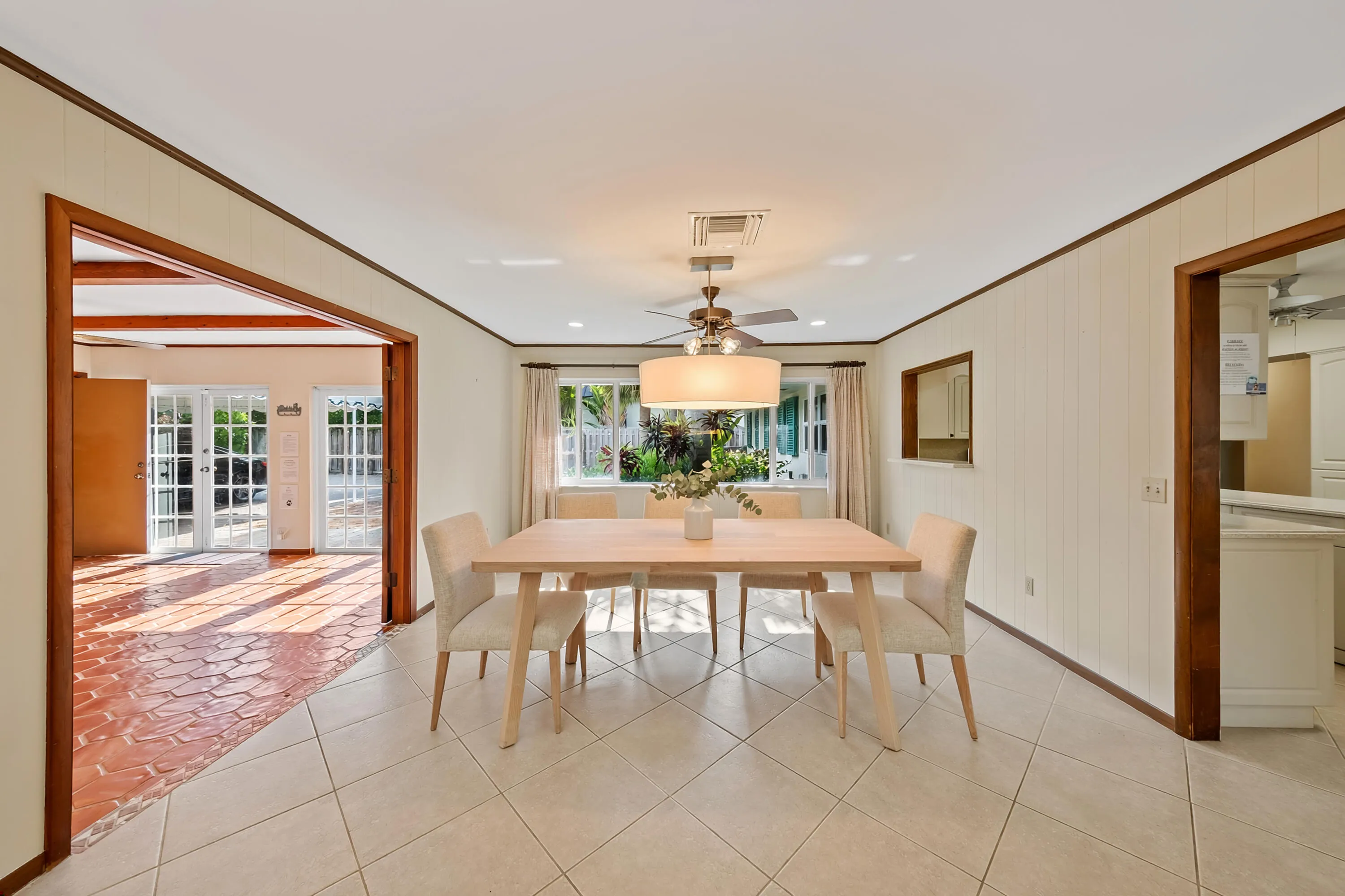 DINNING AREA