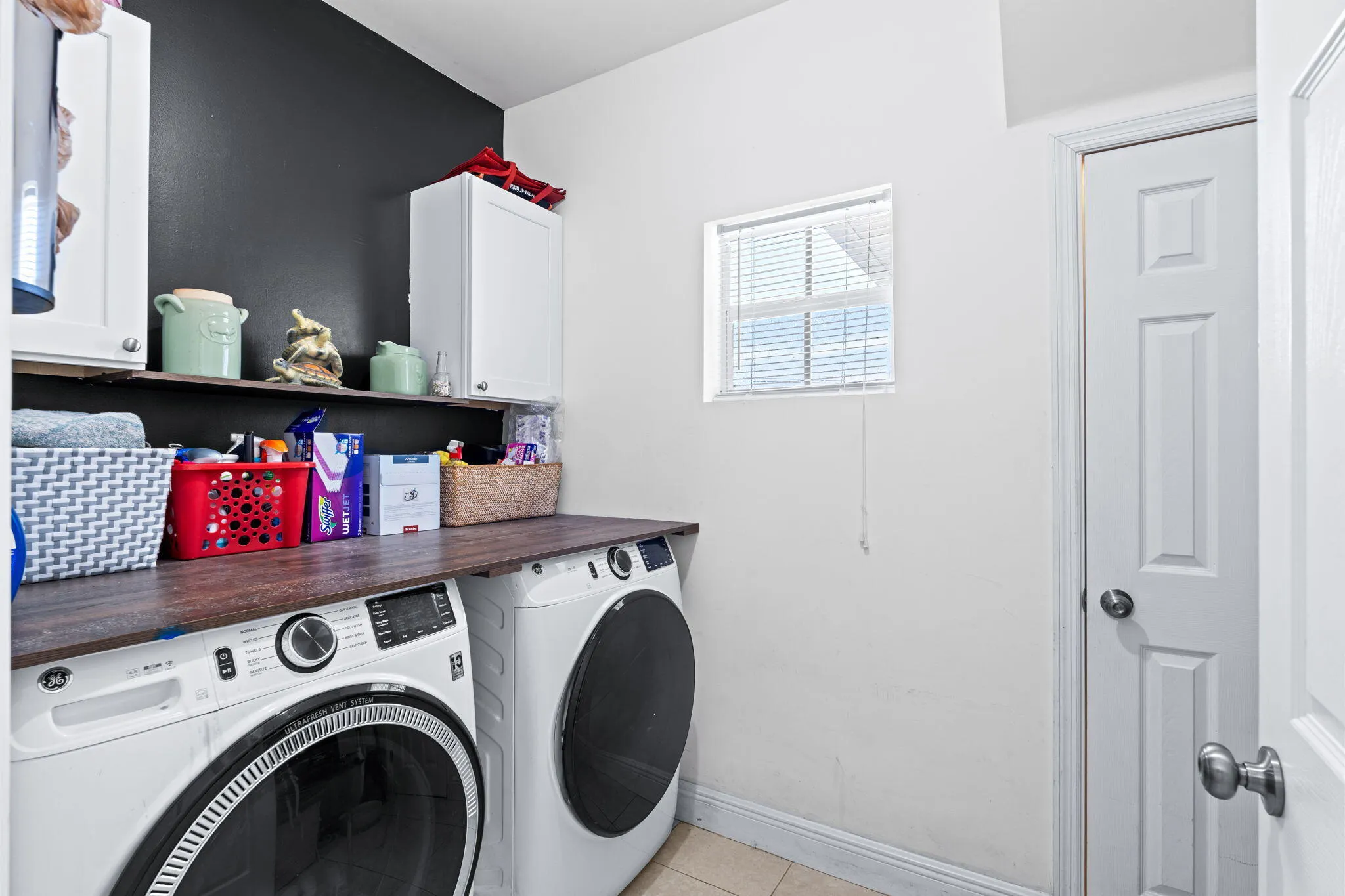 37-web-or-mls-A7404732