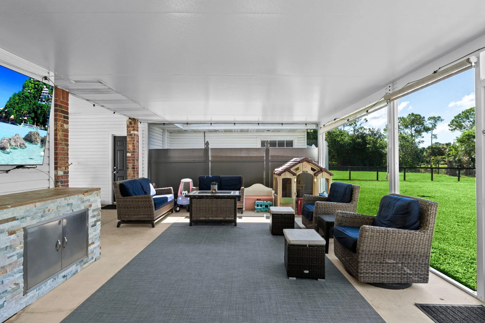 41-web-or-mls-A7404717