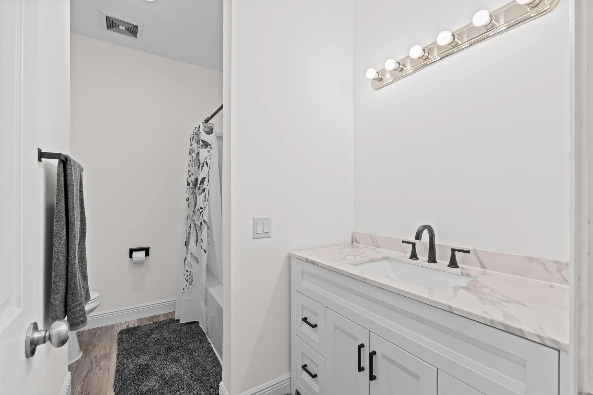 31-web-or-mls-A7404680