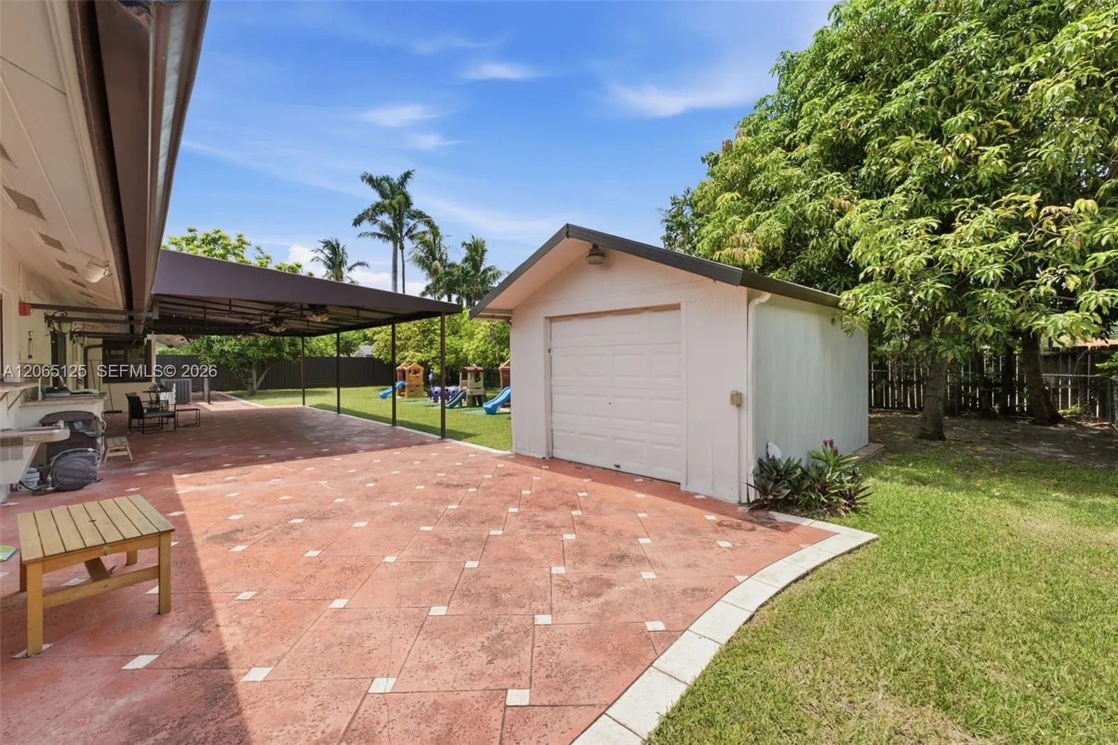 Property photo 38