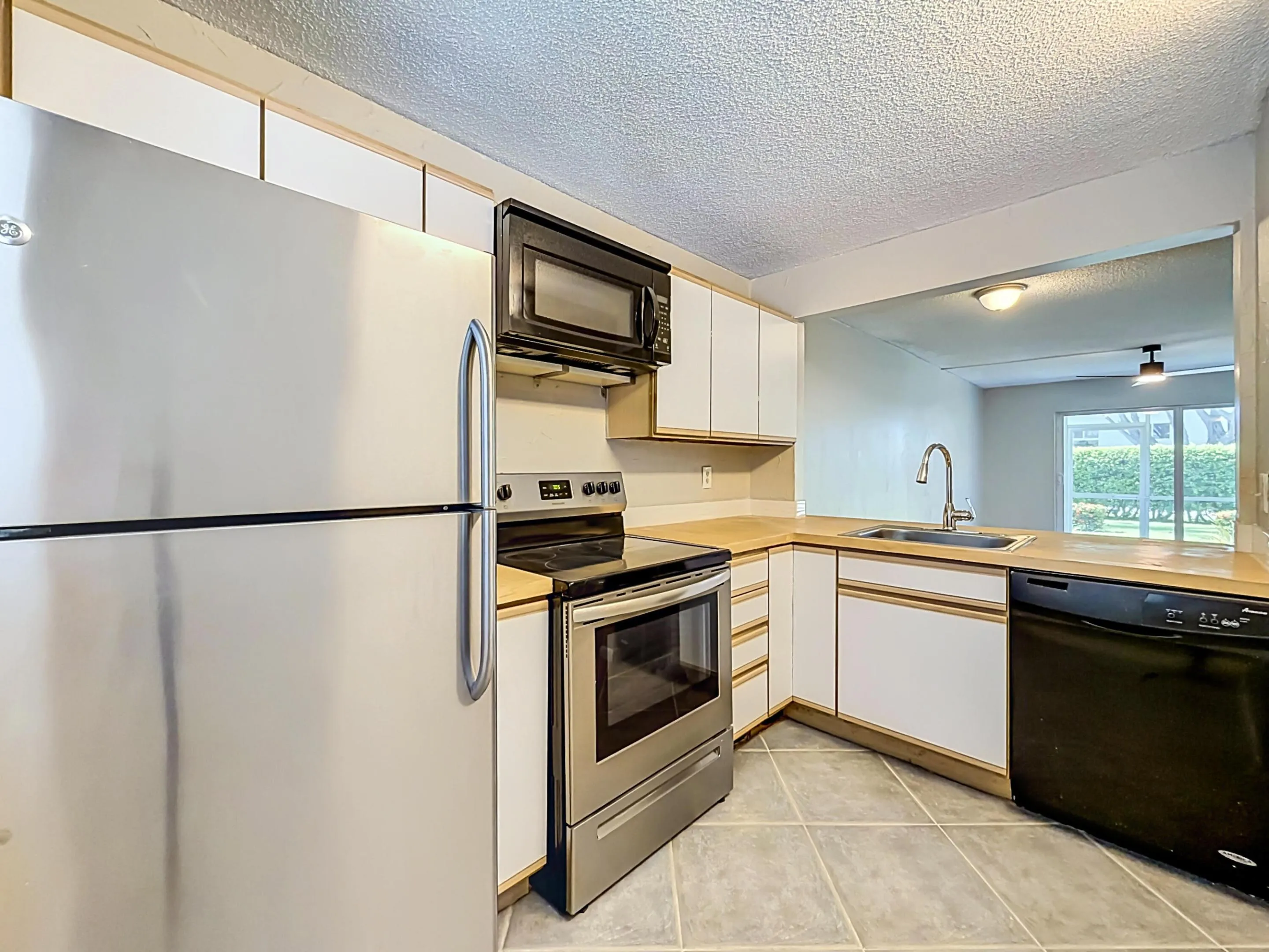207 Tropic Isle Drive #113-20