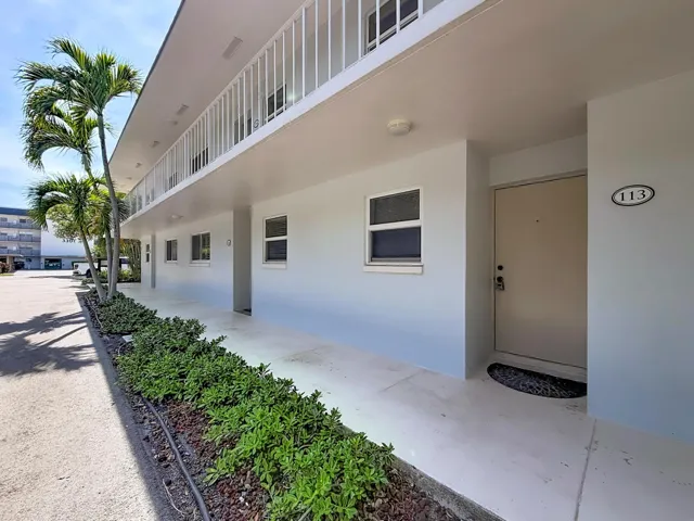 207 Tropic Isle Drive #113-9