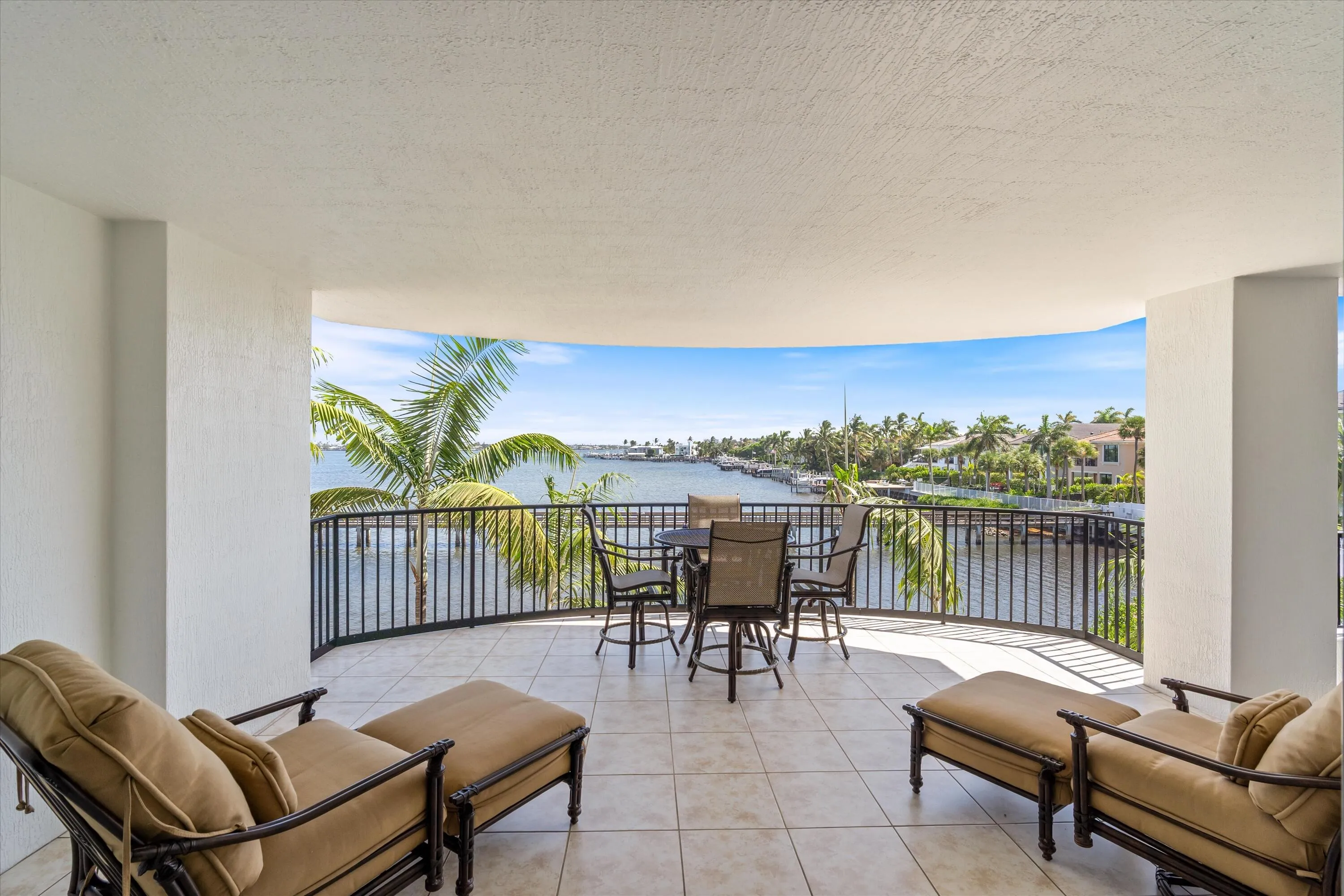 Large Balcony