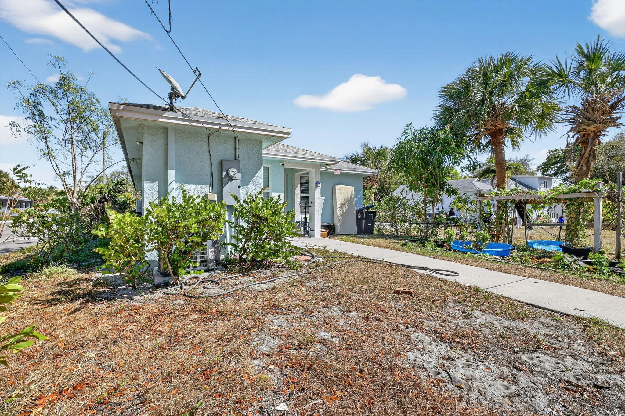 35-web-or-mls-F14A4914