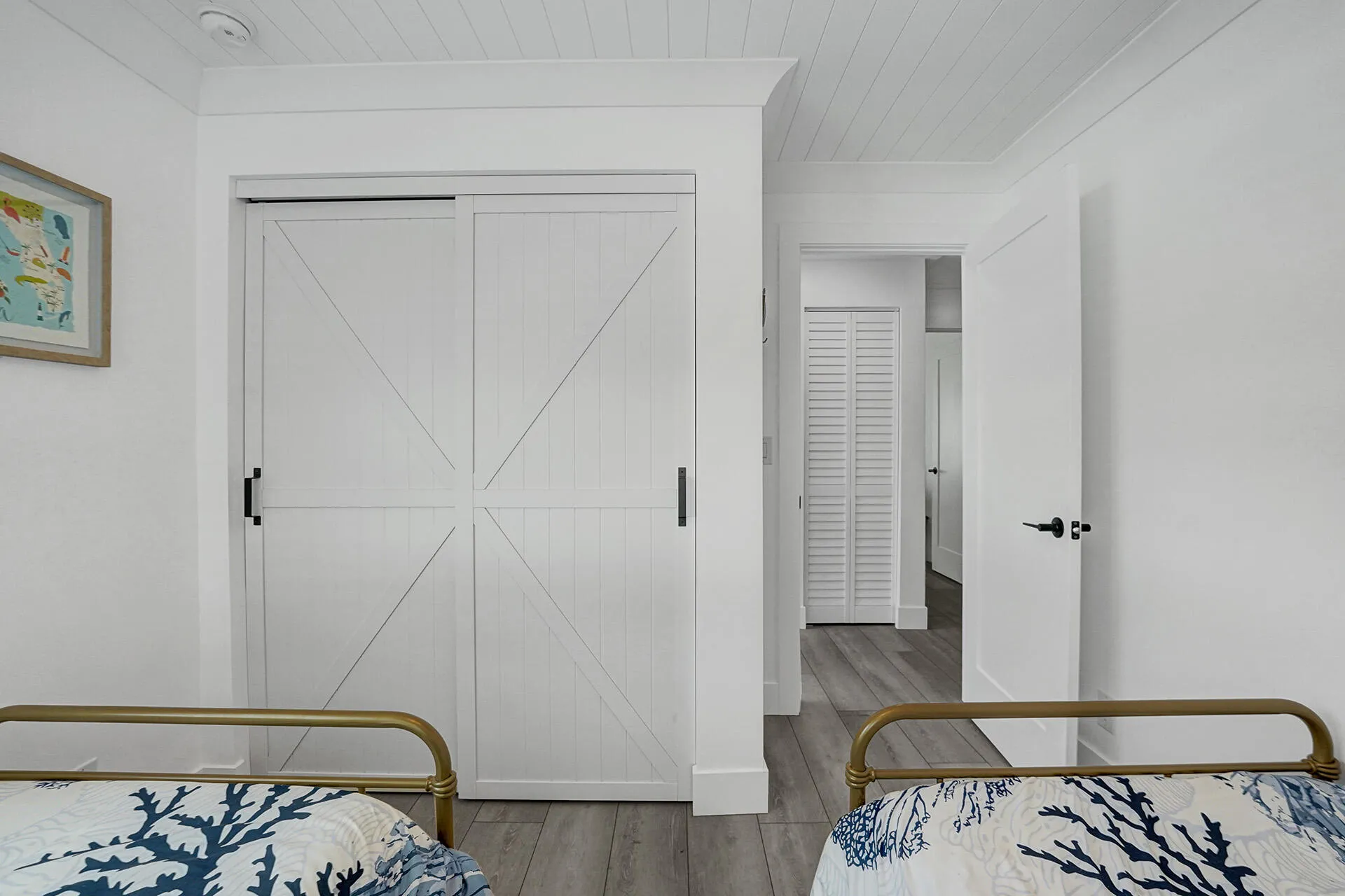 Twin Bedroom