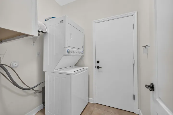 9801 sw glenbrooke24