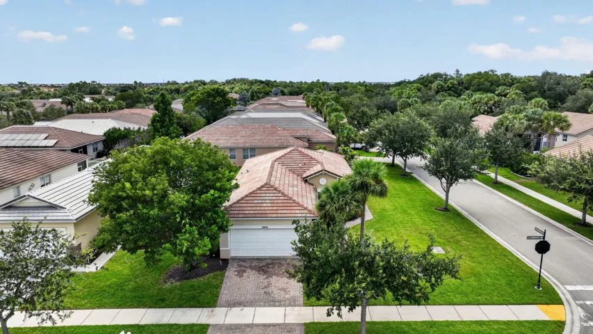 9801 sw glenbrooke33