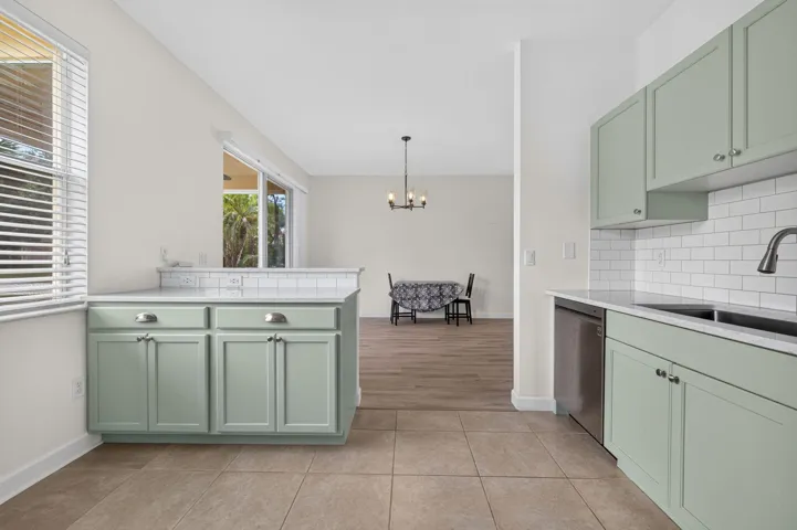 9801 sw glenbrooke13