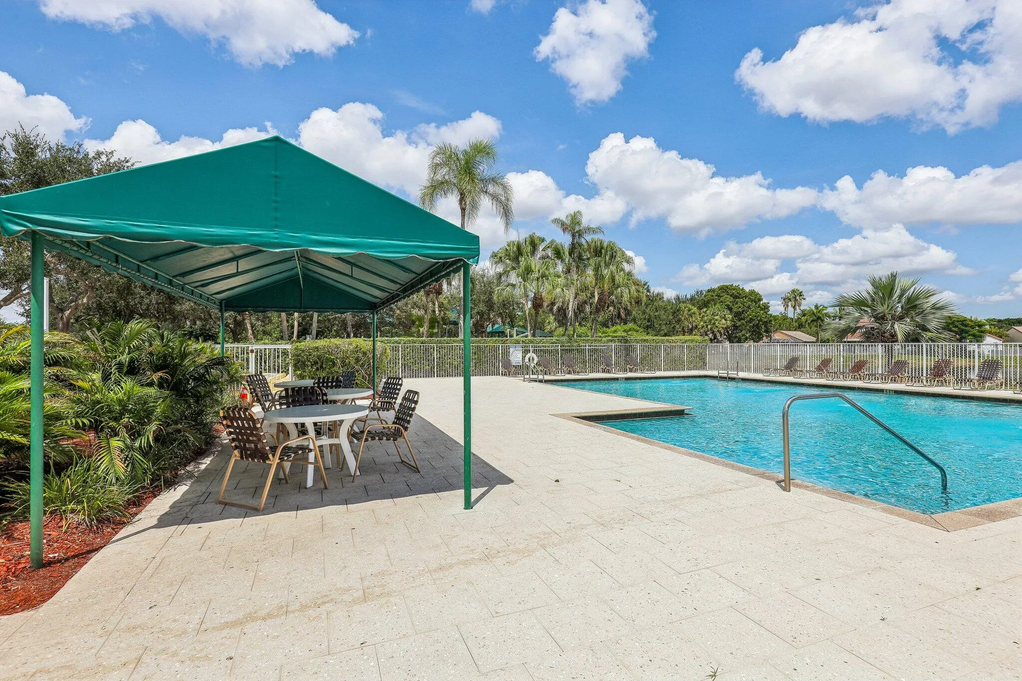 85-web-or-mls-Heritage Dr-1408-910