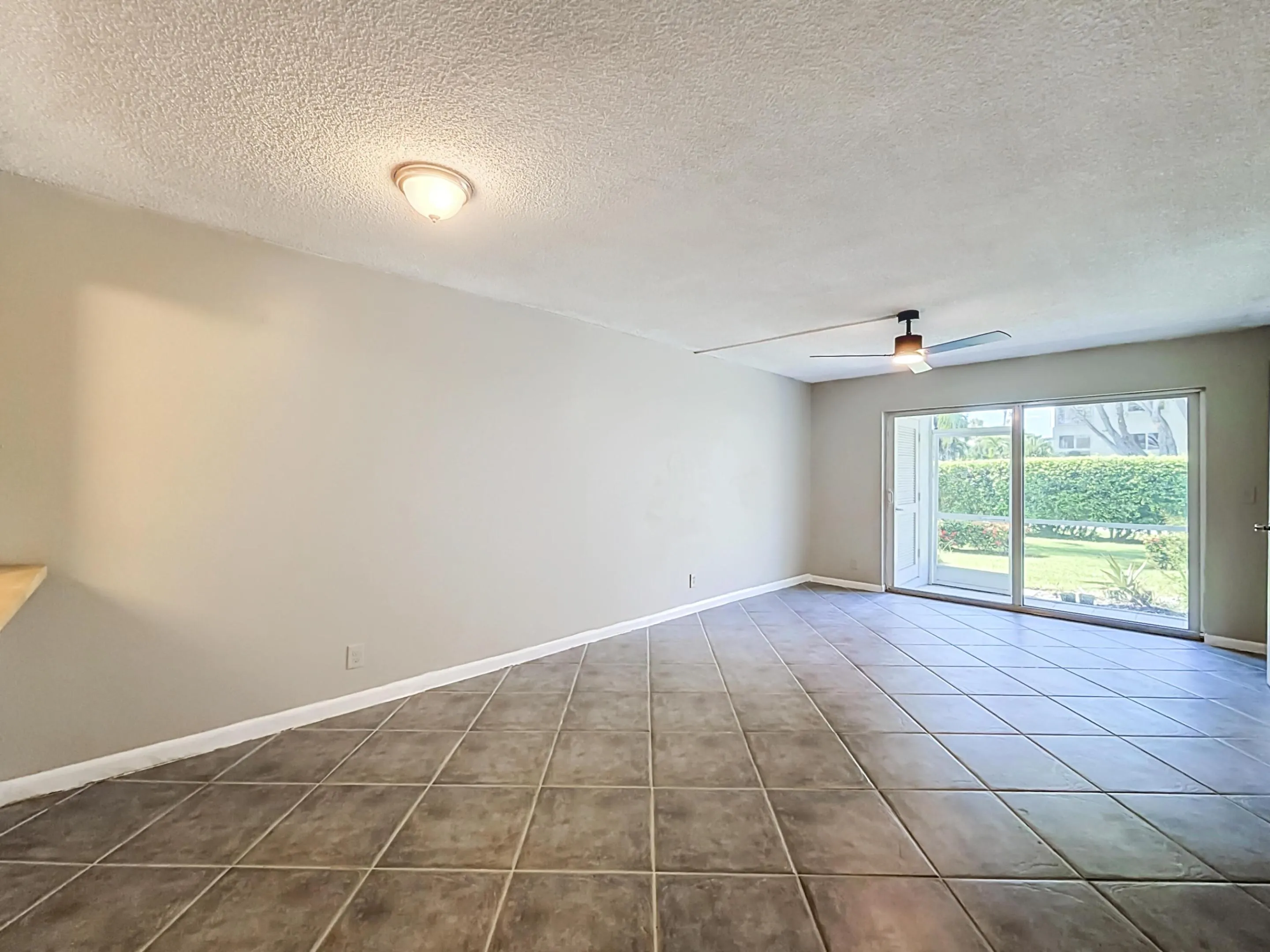 207 Tropic Isle Drive #113-25