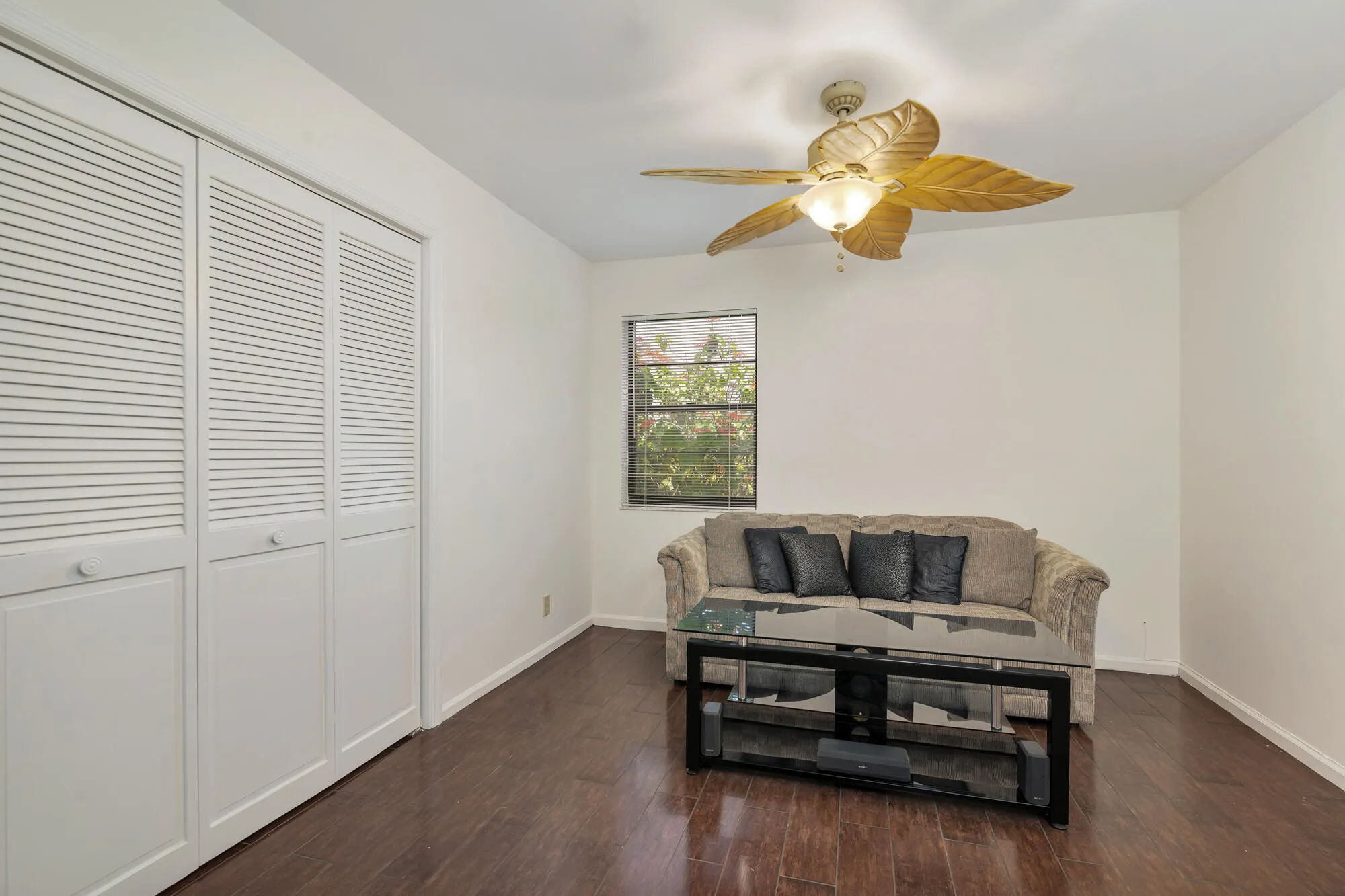 3rd Bedroom with laminate flooring