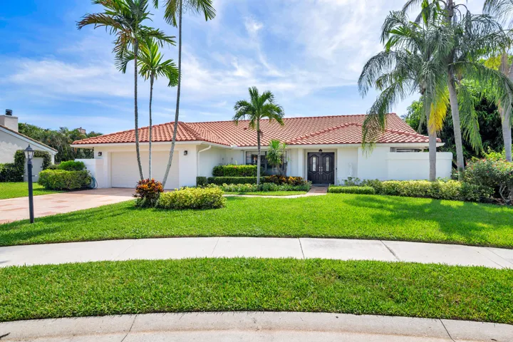 Cul-de-Sac location with extra-long driveway