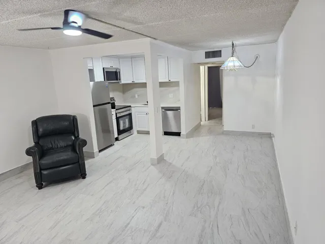 mainarea