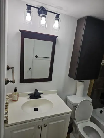 Bathroom3