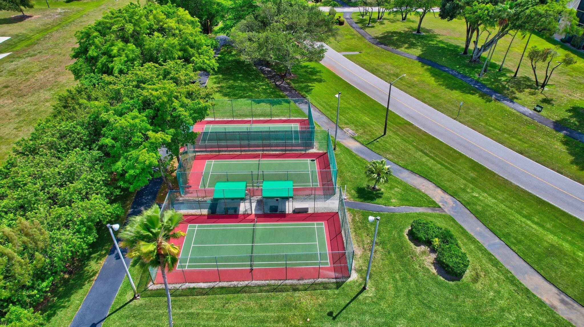Clubhouse Courts