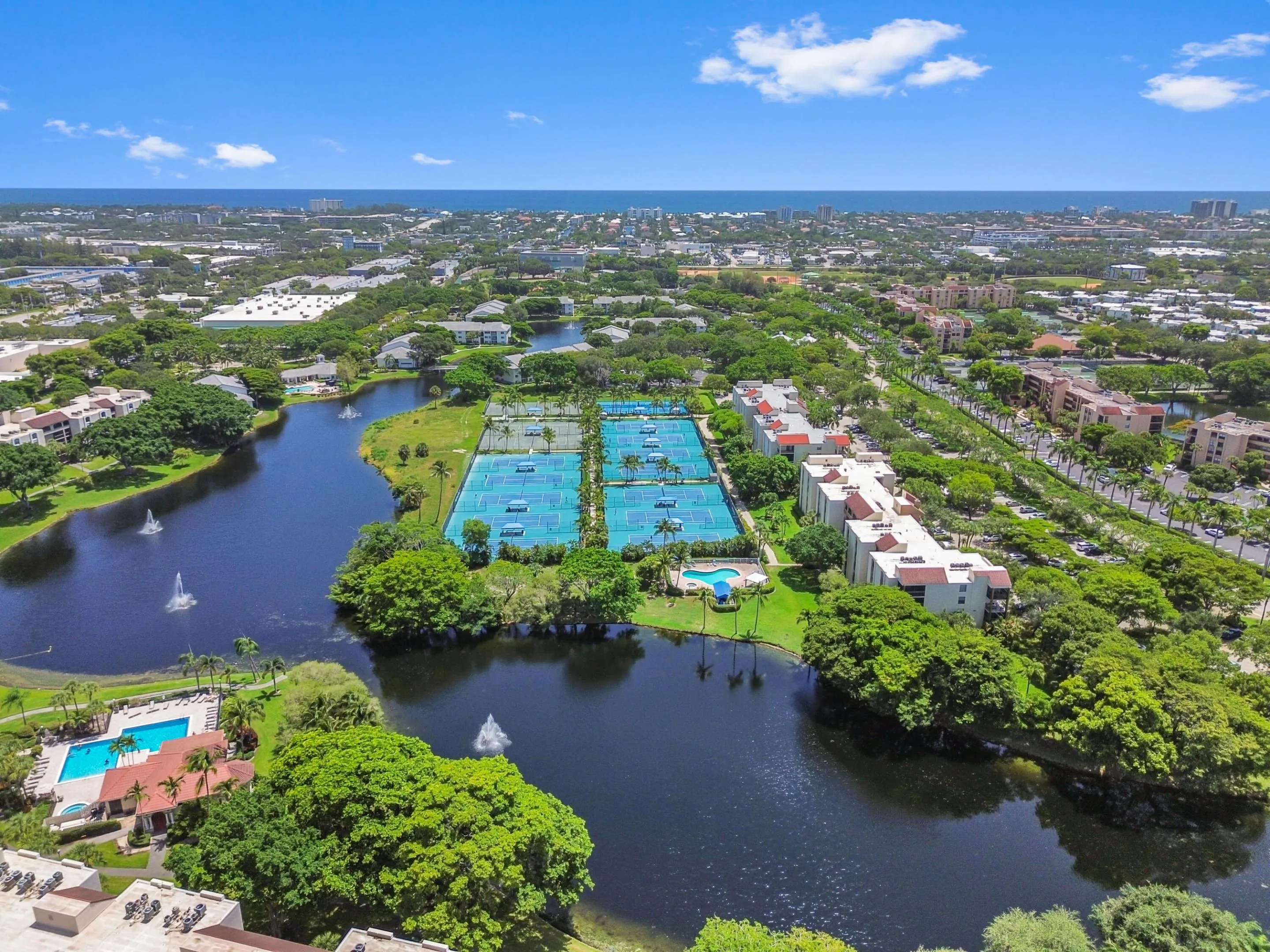 Lake / Tennis Courts