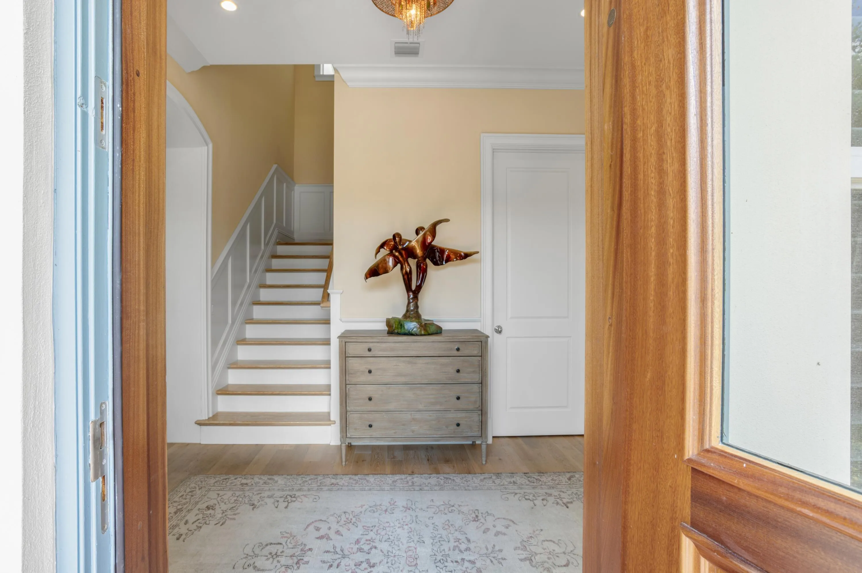 mls_ENTRANCE