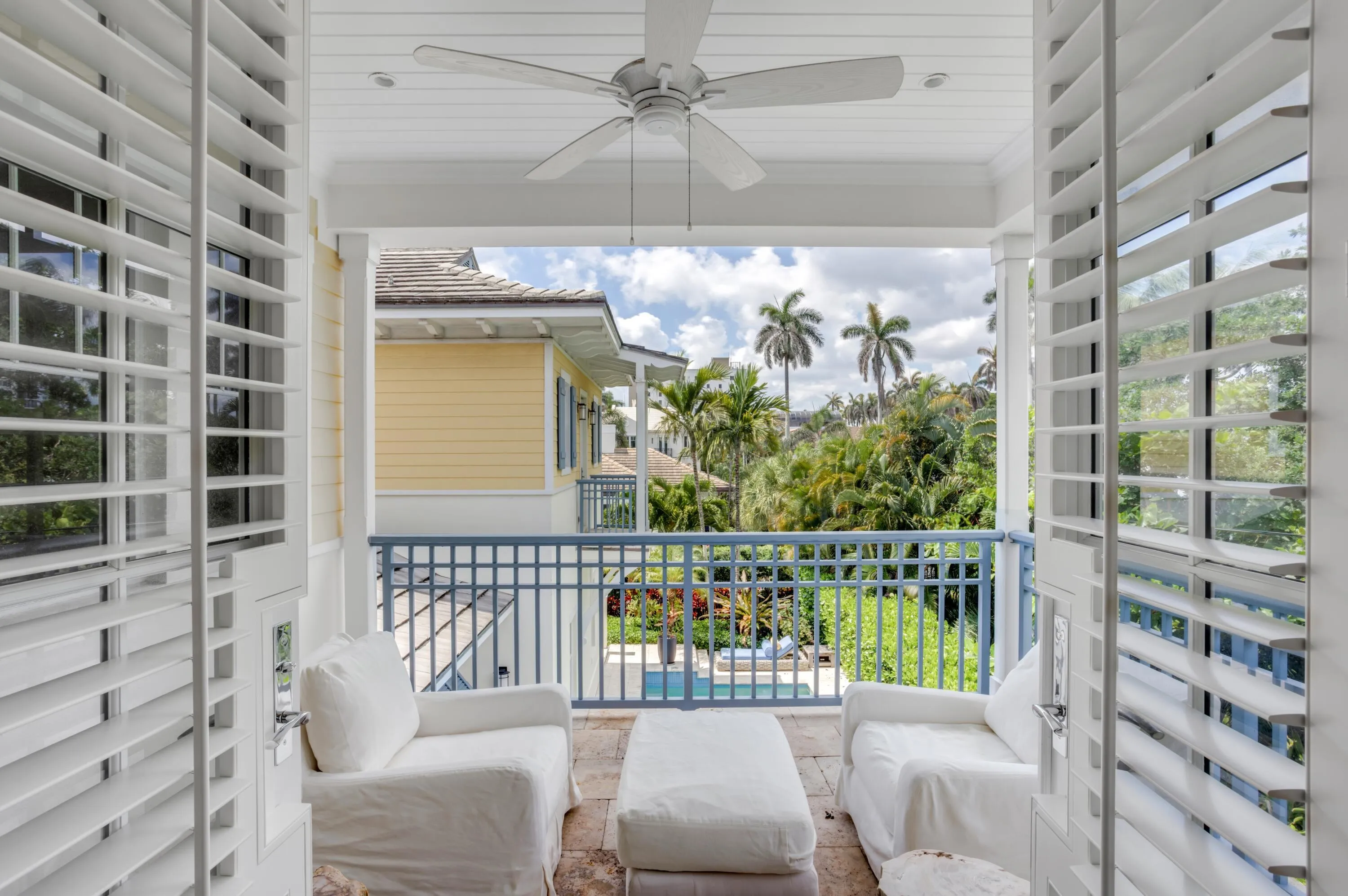 mls_BALCONY_1
