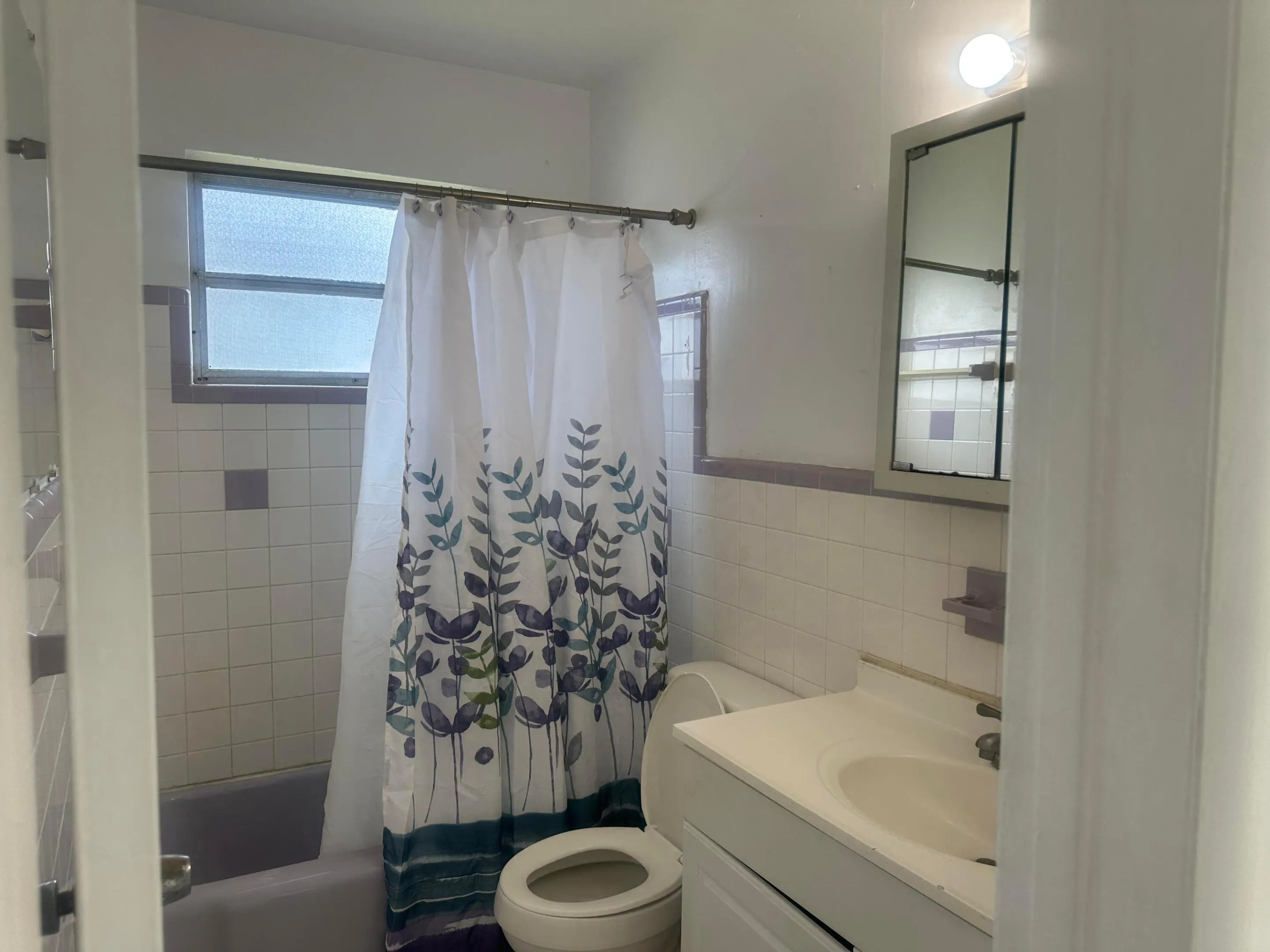 10 Bathroom