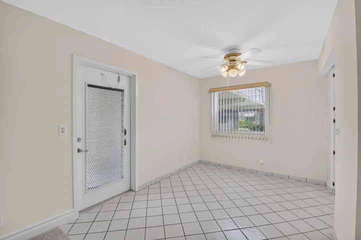 DINING AREA, FRESHLY PAINTED INTERIOR!