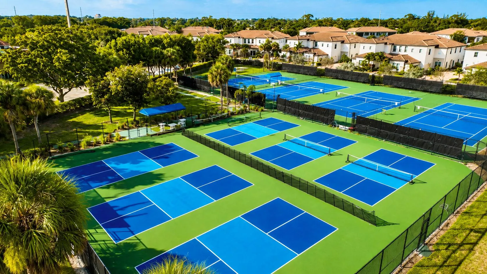 Tennis & Pickleball Courts