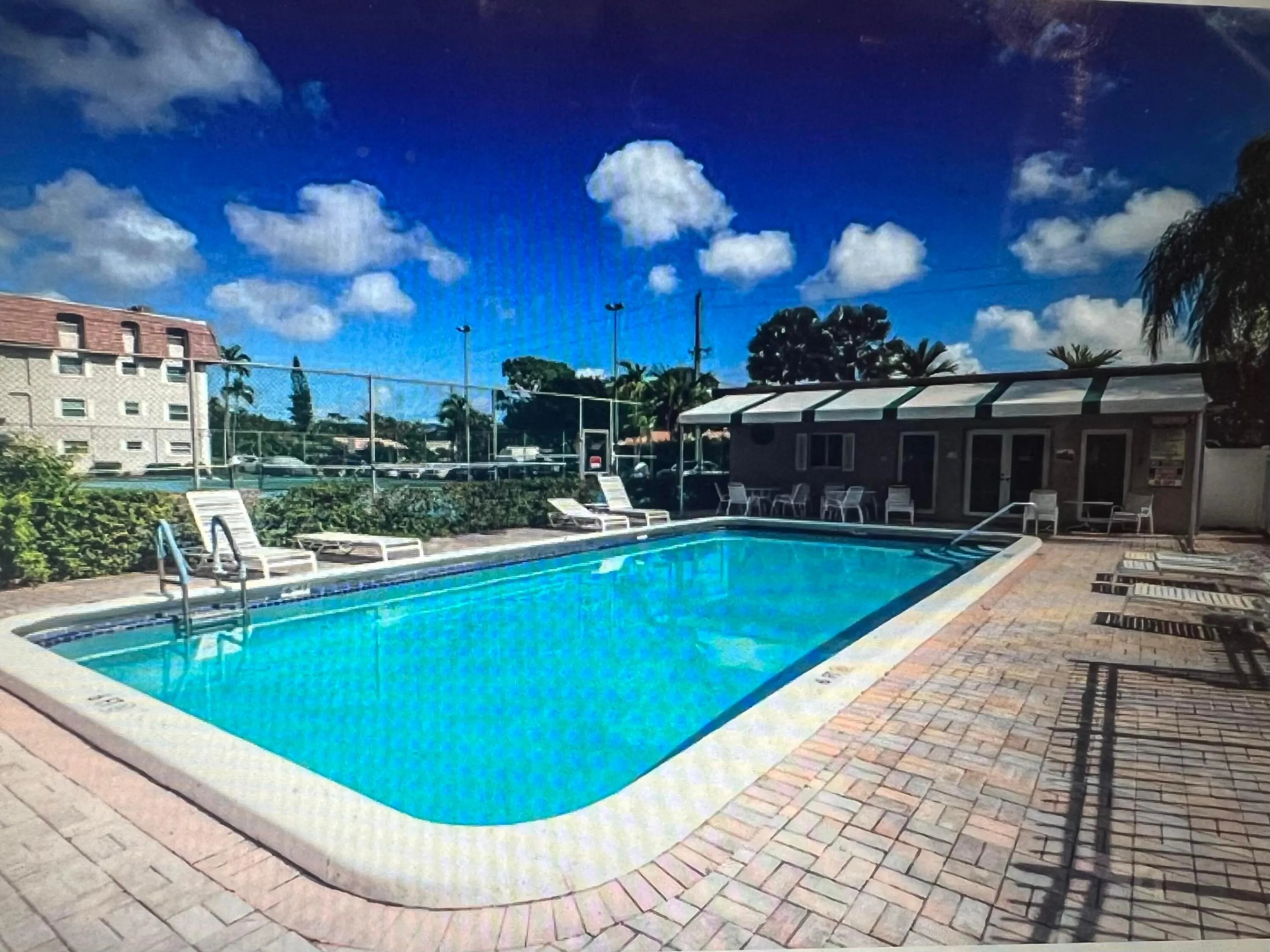 POOL CH RIVIERA P