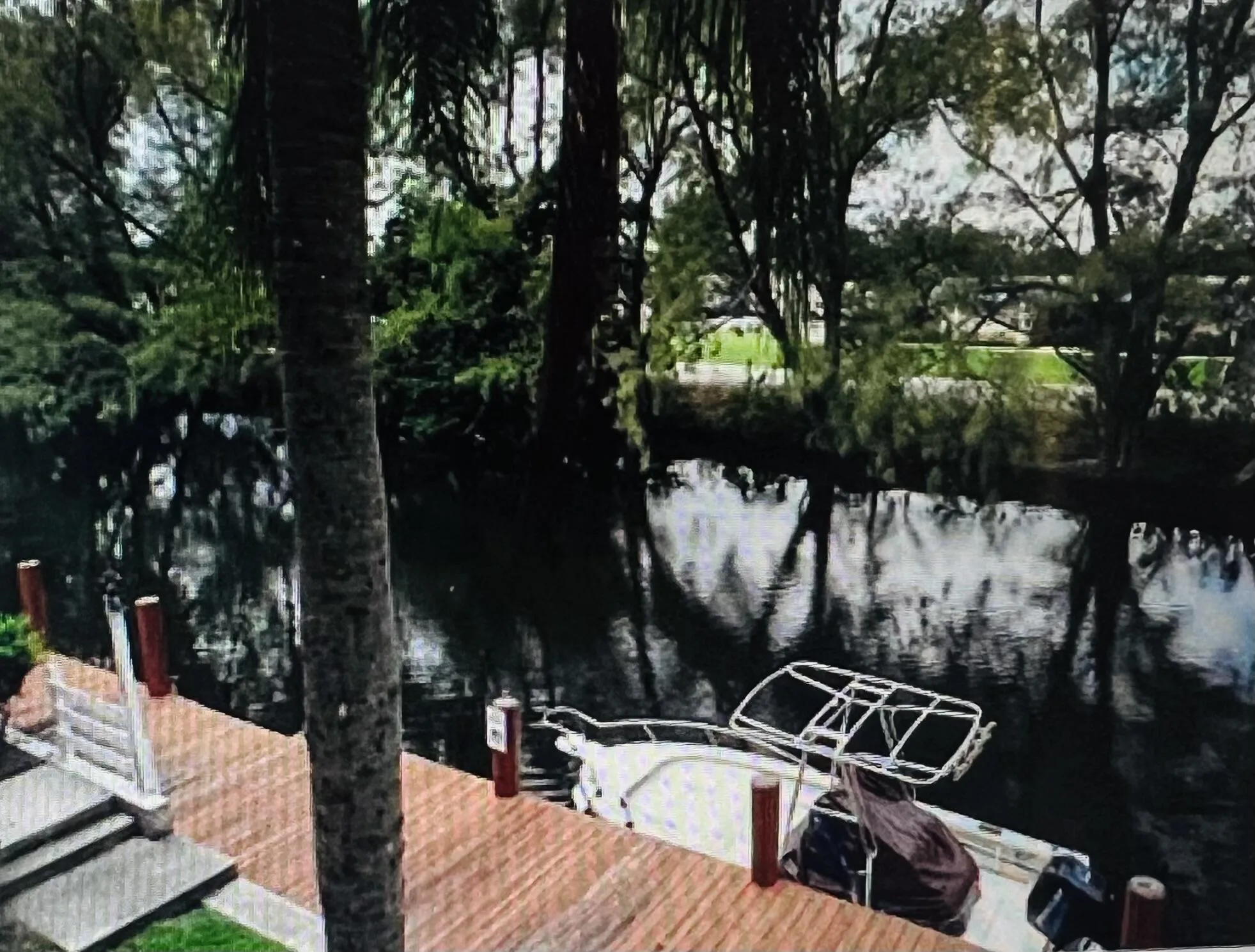 MORE CANAL VIEW #204N